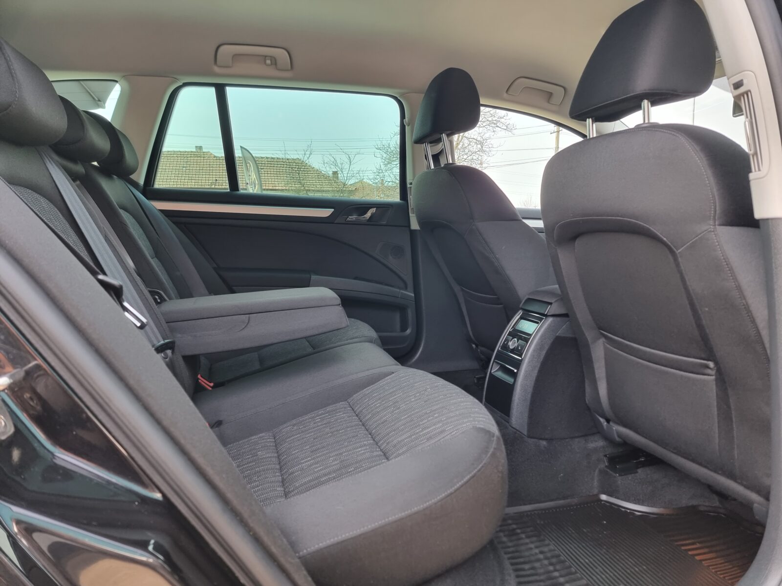 SKODA SUPERB 4X4, 2.0 TDI, 170 CP, AN 2014, EURO 5      – DISTRIBUTIE SCHIMBATA –   RATE-LIVRARE-GARANTIE