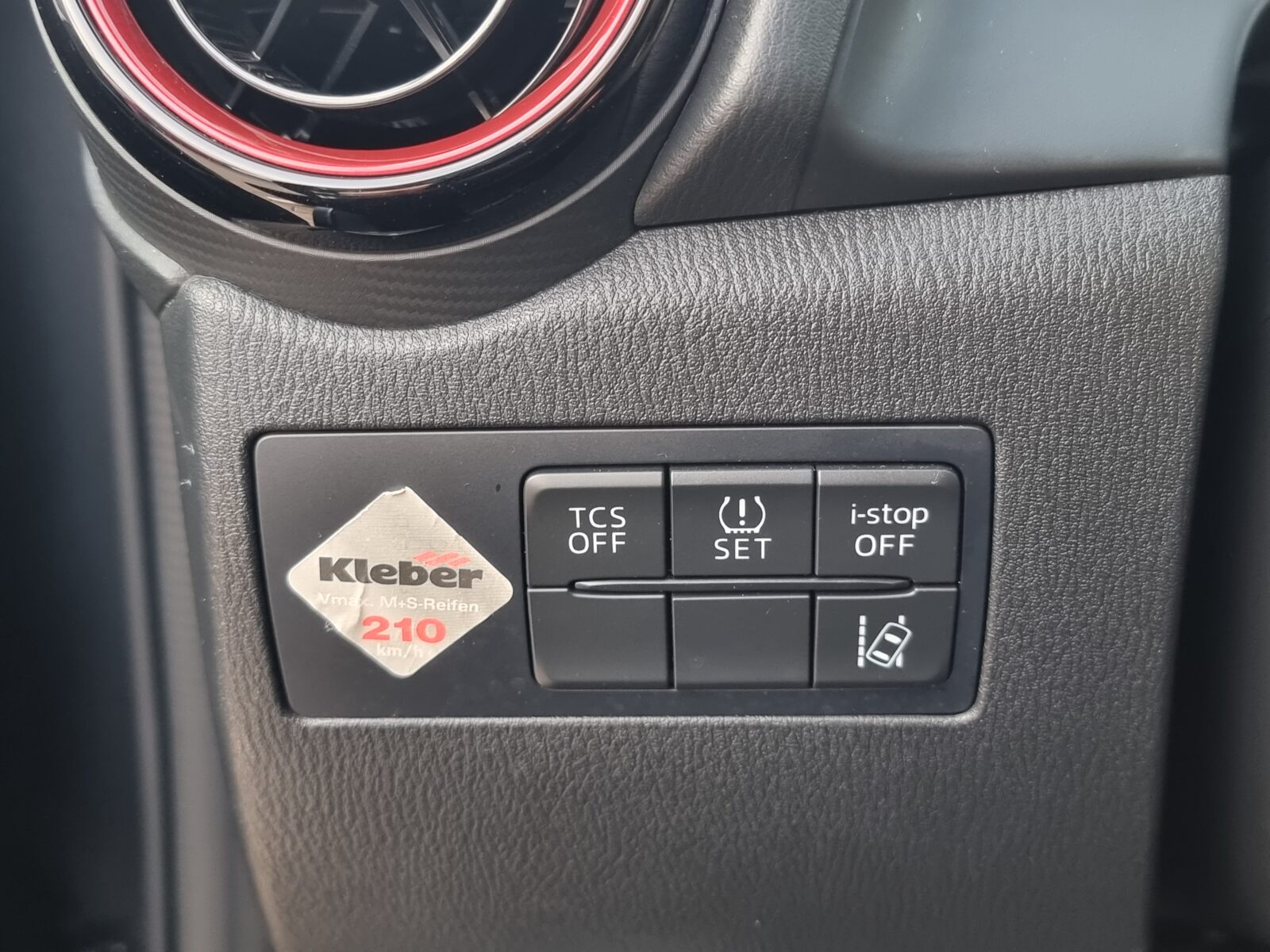MAZDA CX-3, 1.5 DIESEL, 105 CP, AN 2016, EURO 6      RATE-LIVRARE-GARANTIE