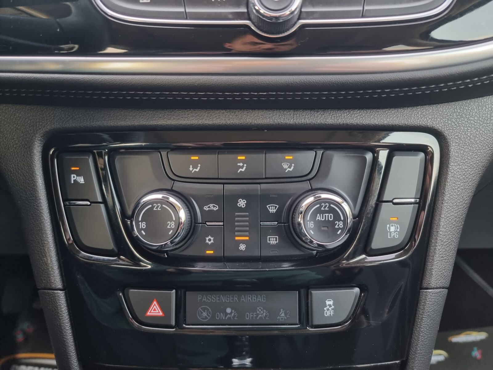 OPEL MOKKA X, 1.4 BENZINA + GPL, 140 CP, AN 2017, EURO 6        RATE-LIVRARE-GARANTIE
