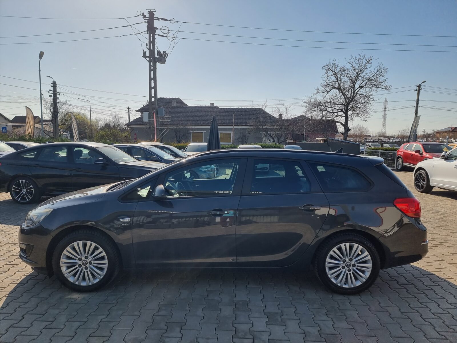 OPEL ASTRA J, 1.7 DIESEL, 110 CP, AN 2014, EURO 5     RATE-LIVRARE-GARANTIE