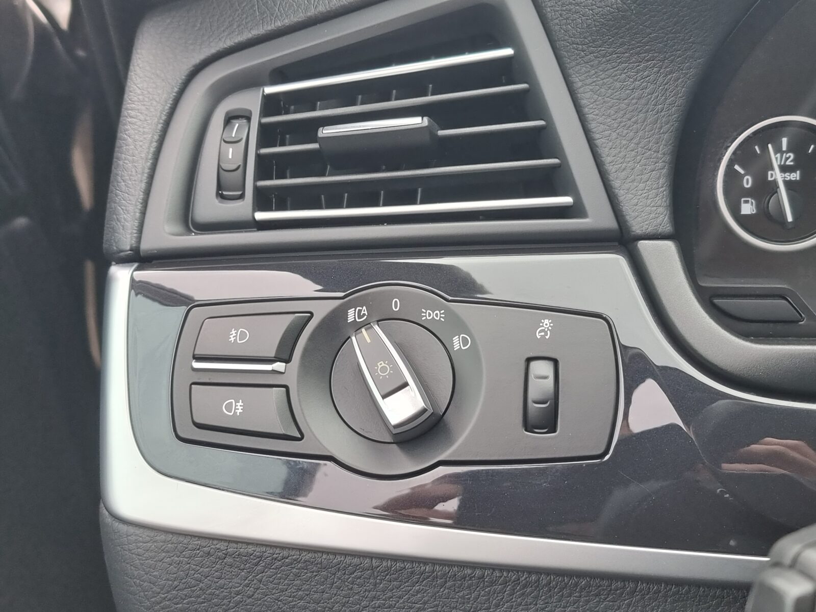 BMW 520D F10, 2.0 DIESEL, 184 CP, AN 2011, EURO 5       RATE-LIVRARE-GARANTIE