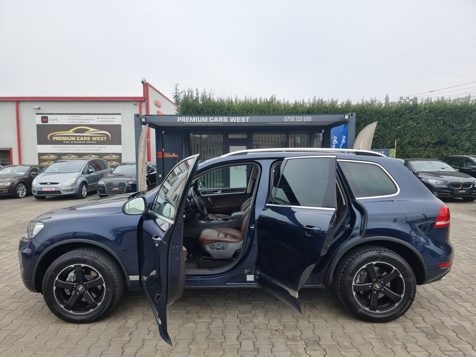 VW TOUAREG, 3.0 TDI, 239 CP, AN 2011, EURO 5     RATE-LIVRARE-GARANTIE