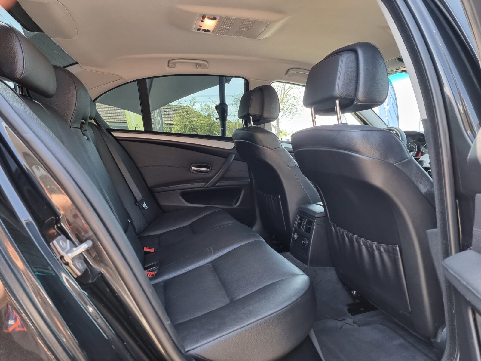 BMW 530D E60 M-PAKET, 3.0 DIESEL, 235 CP, AN 2010       RATE-LIVRARE-GARANTIE