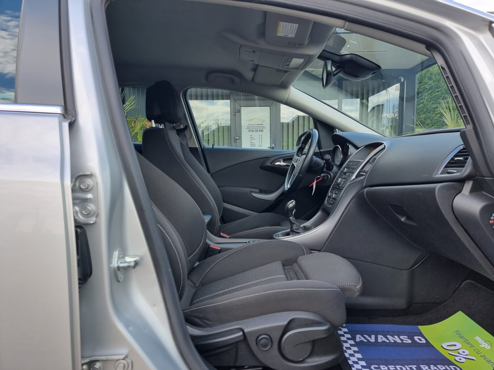 OPEL ASTRA J, 1.6 DIESEL, 136 CP, AN 2015, EURO 6      RATE-LIVRARE-GARANTIE