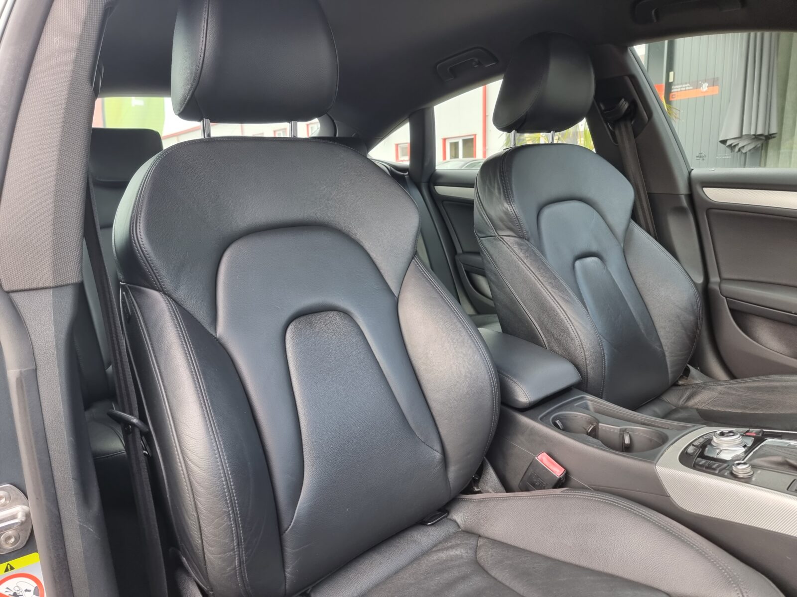 AUDI A5, 2.0 TDI, 177 CP, AN 2012, EURO 5      RATE-LIVRARE-GARANTIE