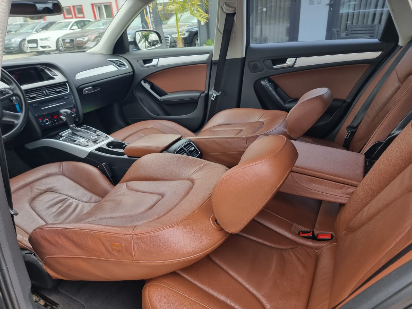 AUDI A4, 2.0 TDI, 143 CP, AN 2010, EURO 5     RATE-LIVRARE-GARANTIE