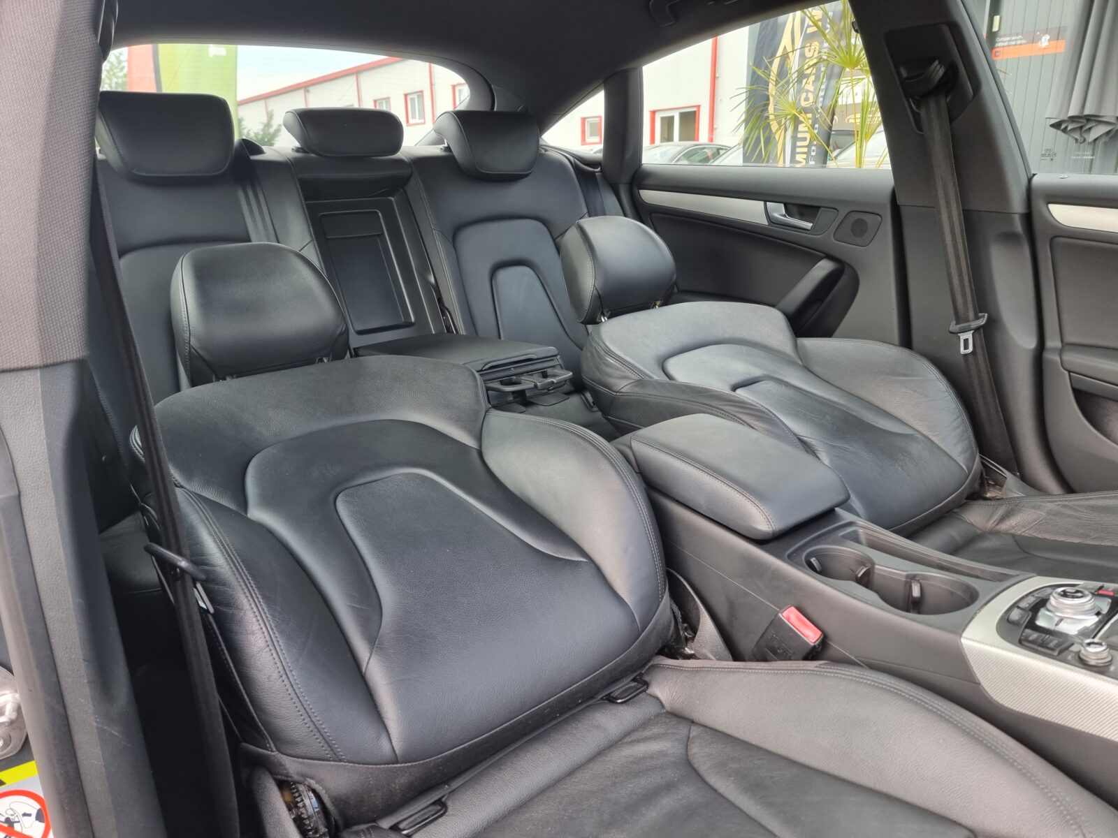 AUDI A5, 2.0 TDI, 177 CP, AN 2012, EURO 5      RATE-LIVRARE-GARANTIE