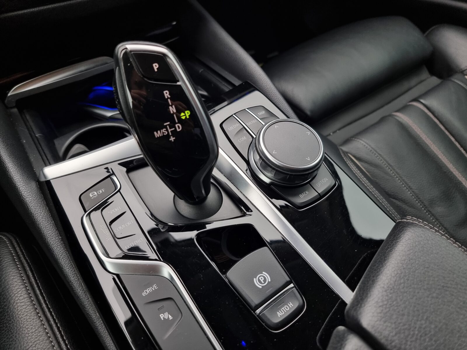 BMW 530E G30, 2.0 PLUG-IN HYBRID, 252 CP, AN 2018, EURO 6      RATE-LIVRARE-GARANTIE