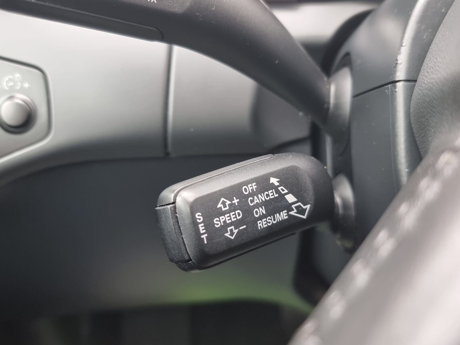 AUDI A4, 2.0 TDI, 143 CP, AN 2010, EURO 5     RATE-LIVRARE-GARANTIE