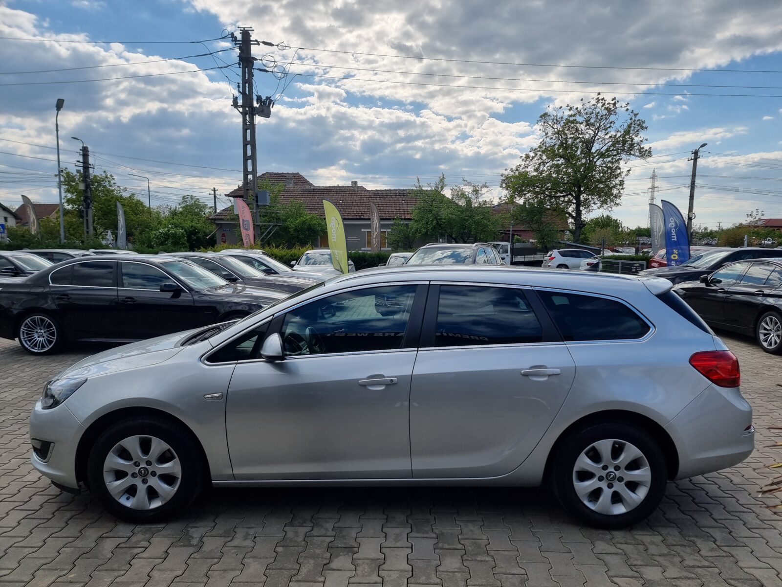 OPEL ASTRA J, 1.6 DIESEL, 136 CP, AN 2015, EURO 6      RATE-LIVRARE-GARANTIE