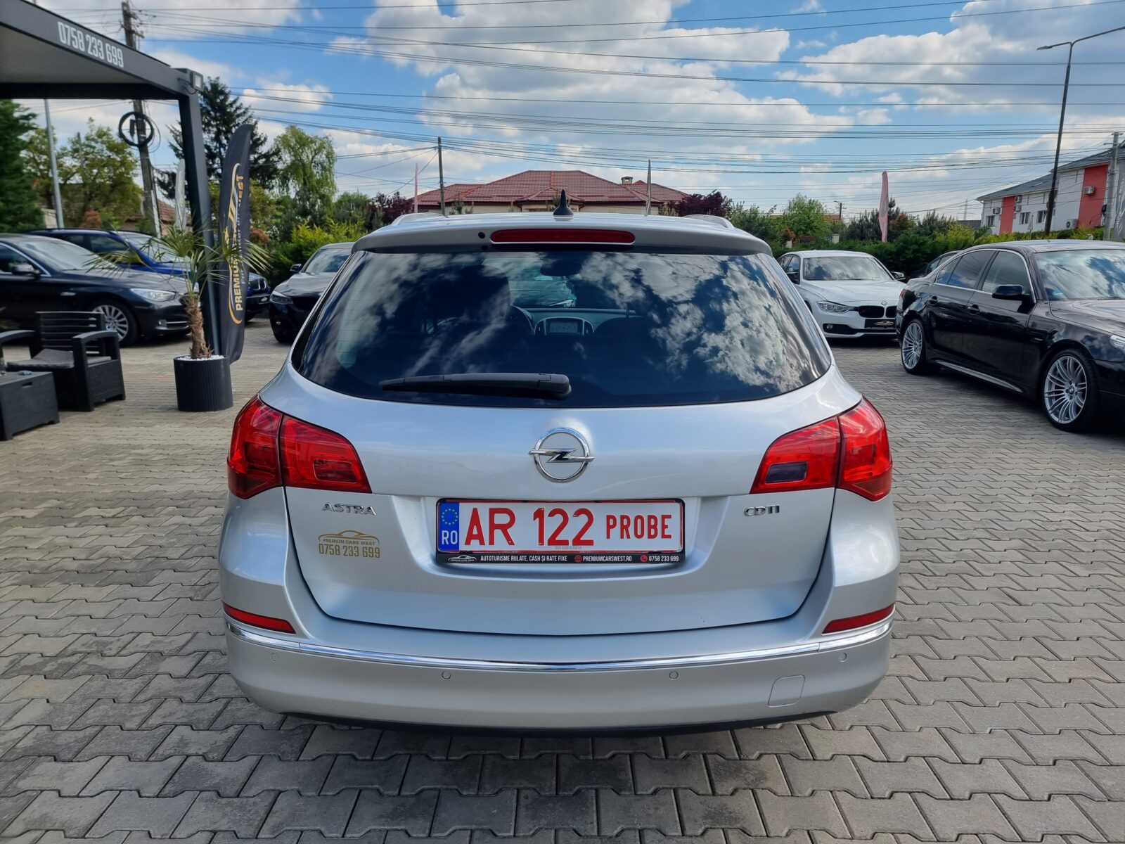 OPEL ASTRA J, 1.6 DIESEL, 136 CP, AN 2015, EURO 6      RATE-LIVRARE-GARANTIE