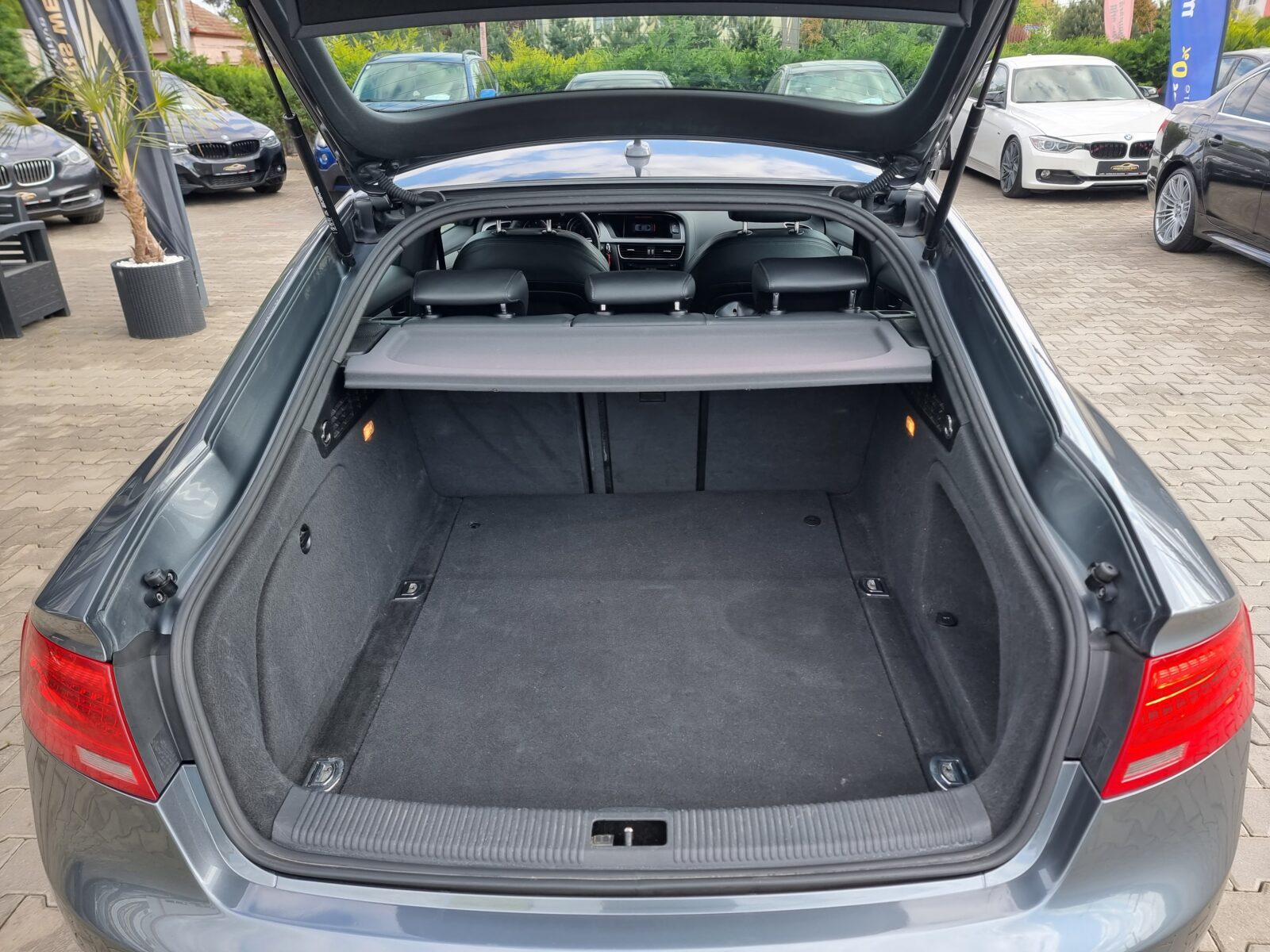 AUDI A5, 2.0 TDI, 177 CP, AN 2012, EURO 5      RATE-LIVRARE-GARANTIE