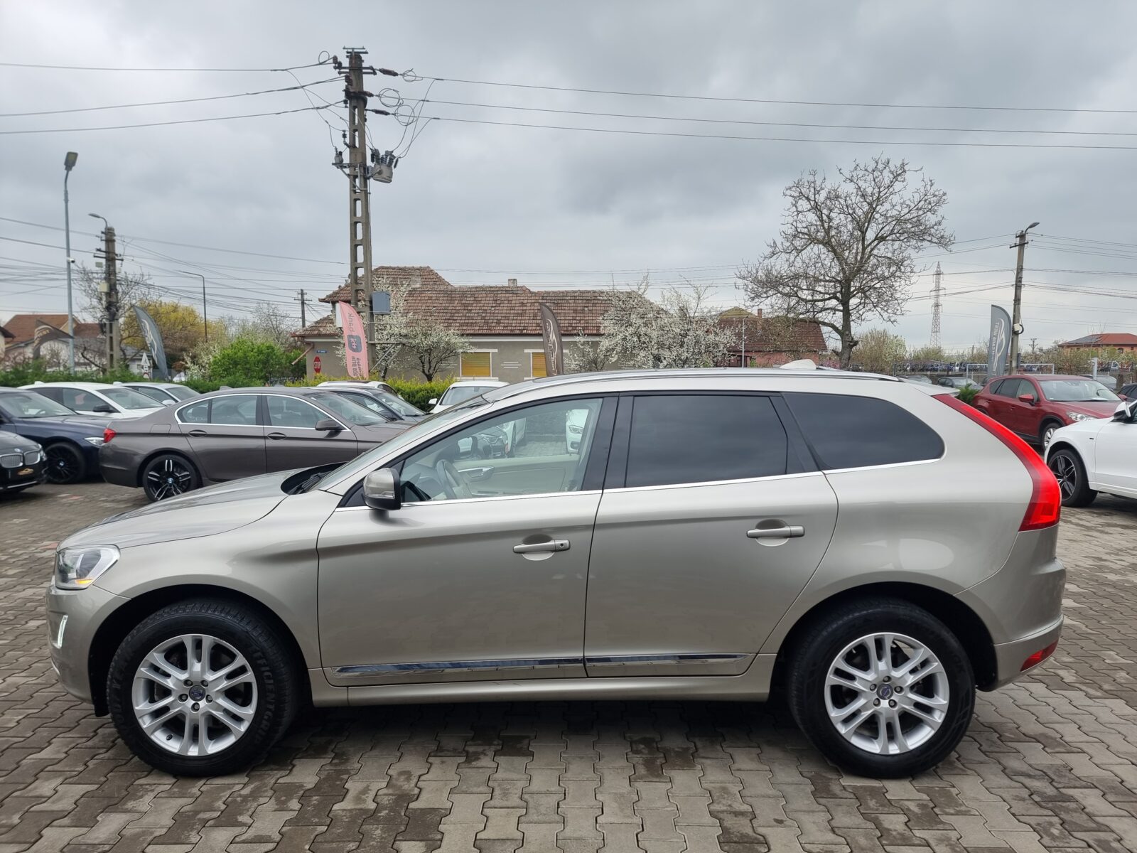 VOLVO XC-60, 2.0 DIESEL, 181 CP, AN 2014, EURO 6        RATE-LIVRARE-GARANTIE