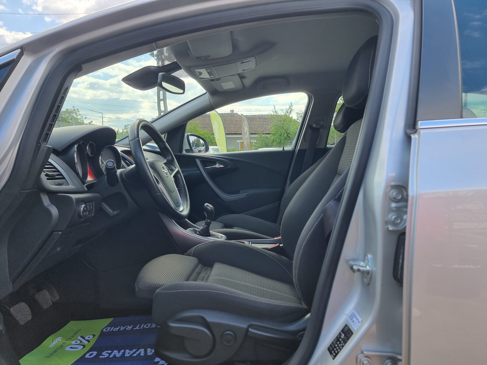 OPEL ASTRA J, 1.6 DIESEL, 136 CP, AN 2015, EURO 6      RATE-LIVRARE-GARANTIE