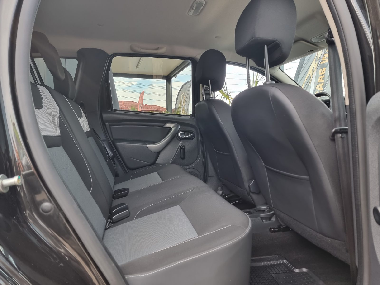 DACIA DUSTER, 1.2 BENZINA, 125 CP, AN 11/2017, EURO 6      RATE-LIVRARE-GARANTIE