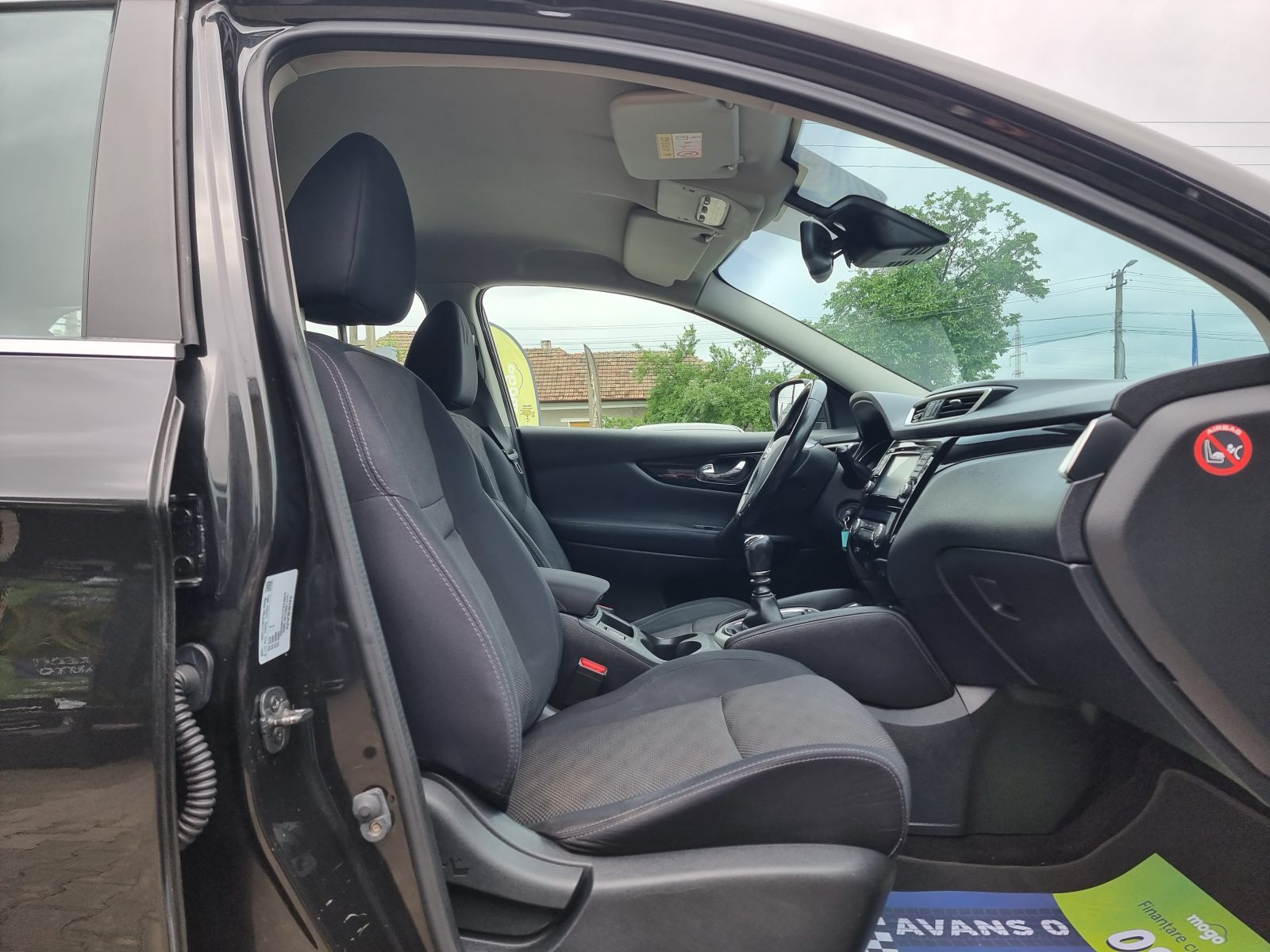 NISSAN QASHQAI ACENTA, 1.2 BENZINA, 115 CP, AN 2014, EURO 5       RATE-LIVRARE-GARANTIE