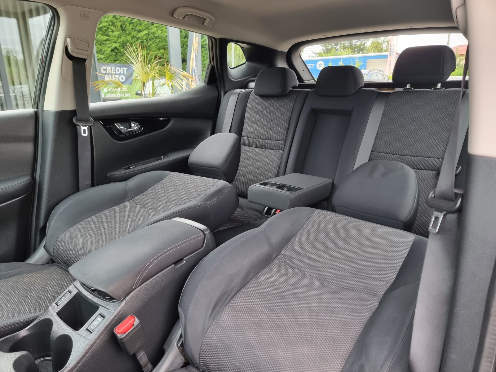 NISSAN QASHQAI ACENTA, 1.2 BENZINA, 115 CP, AN 2014, EURO 5       RATE-LIVRARE-GARANTIE