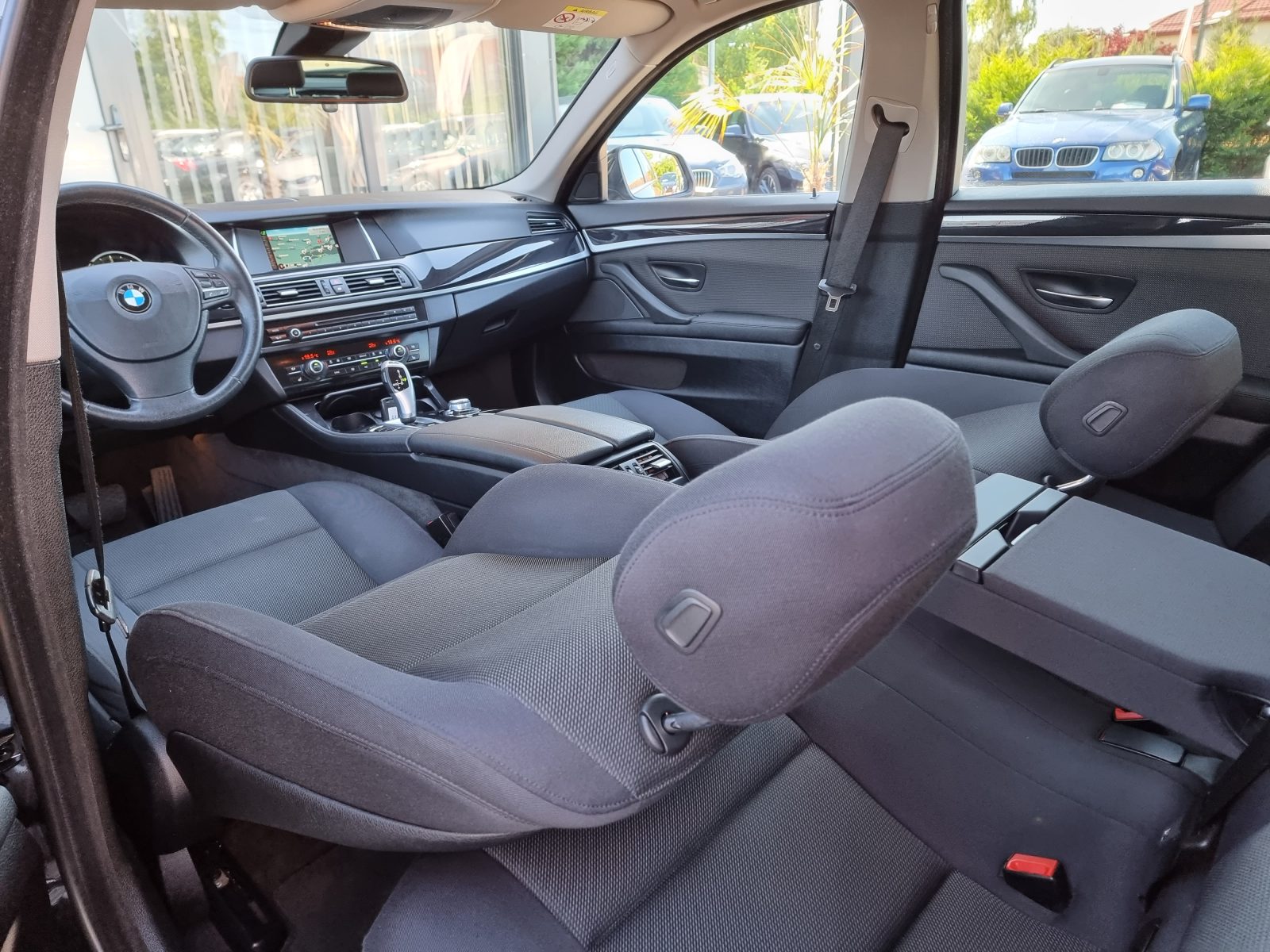 BMW 520D F11 XDRIVE FACELIFT, 2.0 DIESEL, 190 CP, AN 10/2016, EURO 6      RATE-LIVRARE-GARANTIE