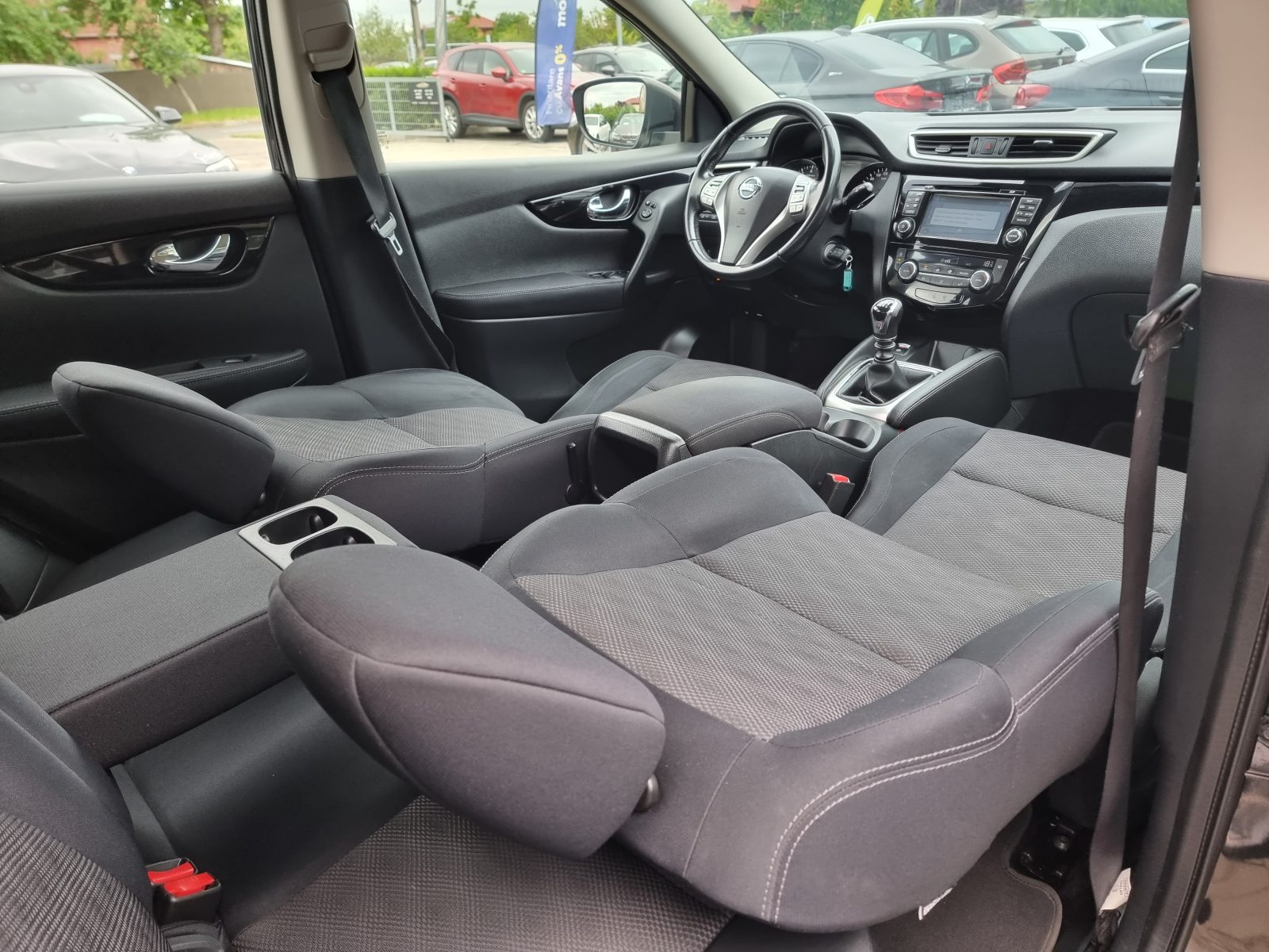 NISSAN QASHQAI ACENTA, 1.2 BENZINA, 115 CP, AN 2014, EURO 5       RATE-LIVRARE-GARANTIE