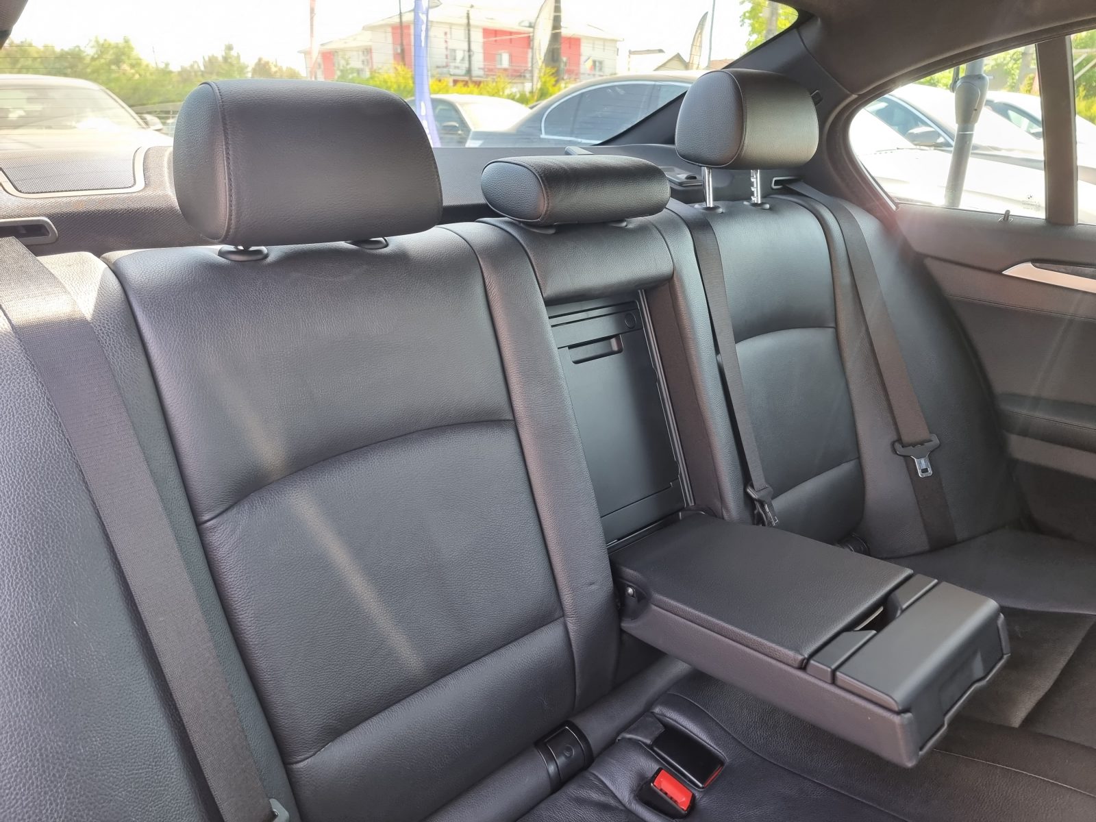 BMW 525D FACELIFT M-PAKET, 2.0 DIESEL, 218 CP, AN 11/2013, EURO 6        RATE-LIVRARE-GARANTIE