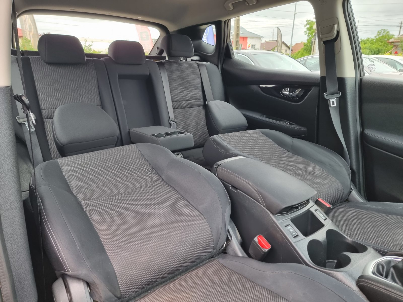 NISSAN QASHQAI ACENTA, 1.2 BENZINA, 115 CP, AN 2014, EURO 5       RATE-LIVRARE-GARANTIE