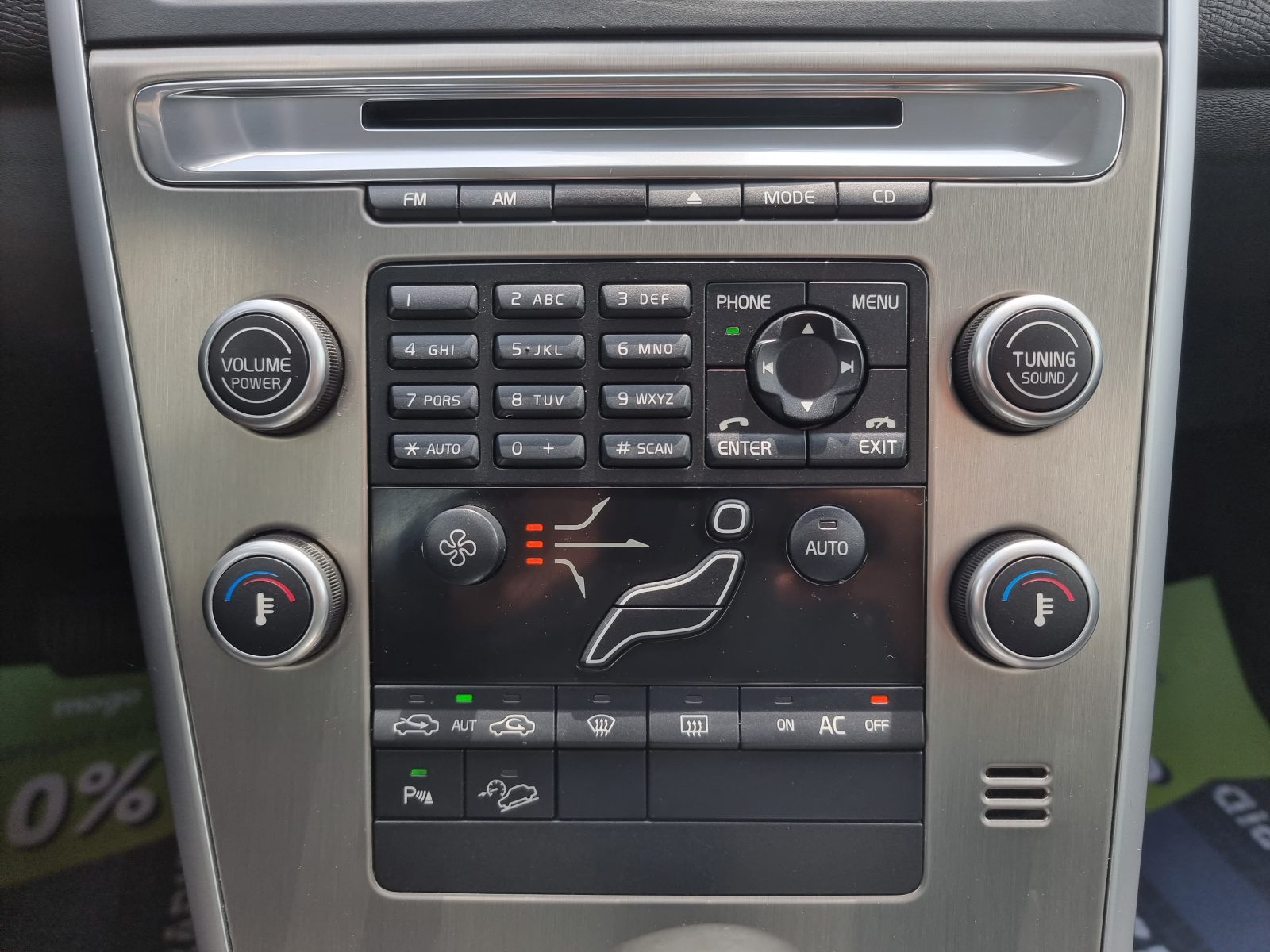 VOLVO XC-60 4X4, 2.4 DIESEL, 185 CP, AN 2009        RATE-LIVRARE-GARANTIE
