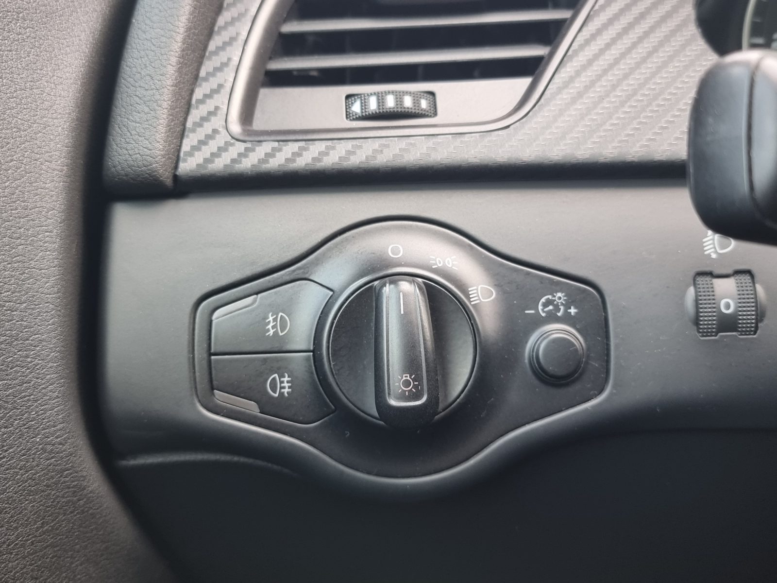 AUDI A4, 2.0 TDI, 140 CP, AN 2009      RATE-LIVRARE-GARANTIE