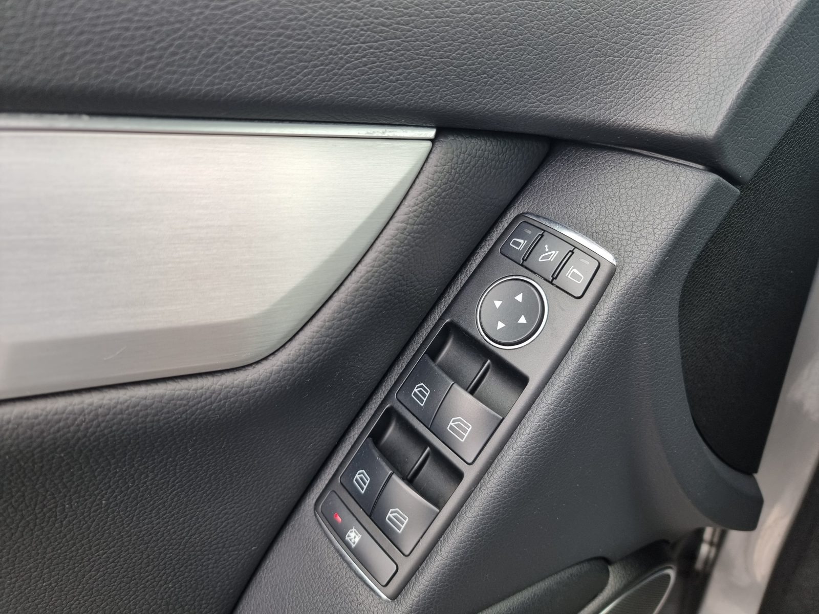 MERCEDES-BENZ C200 CDI AVANTGARDE, 2.2 DIESEL, 136 CP, AN 2014, EURO 5        RATE-LIVRARE-GARANTIE