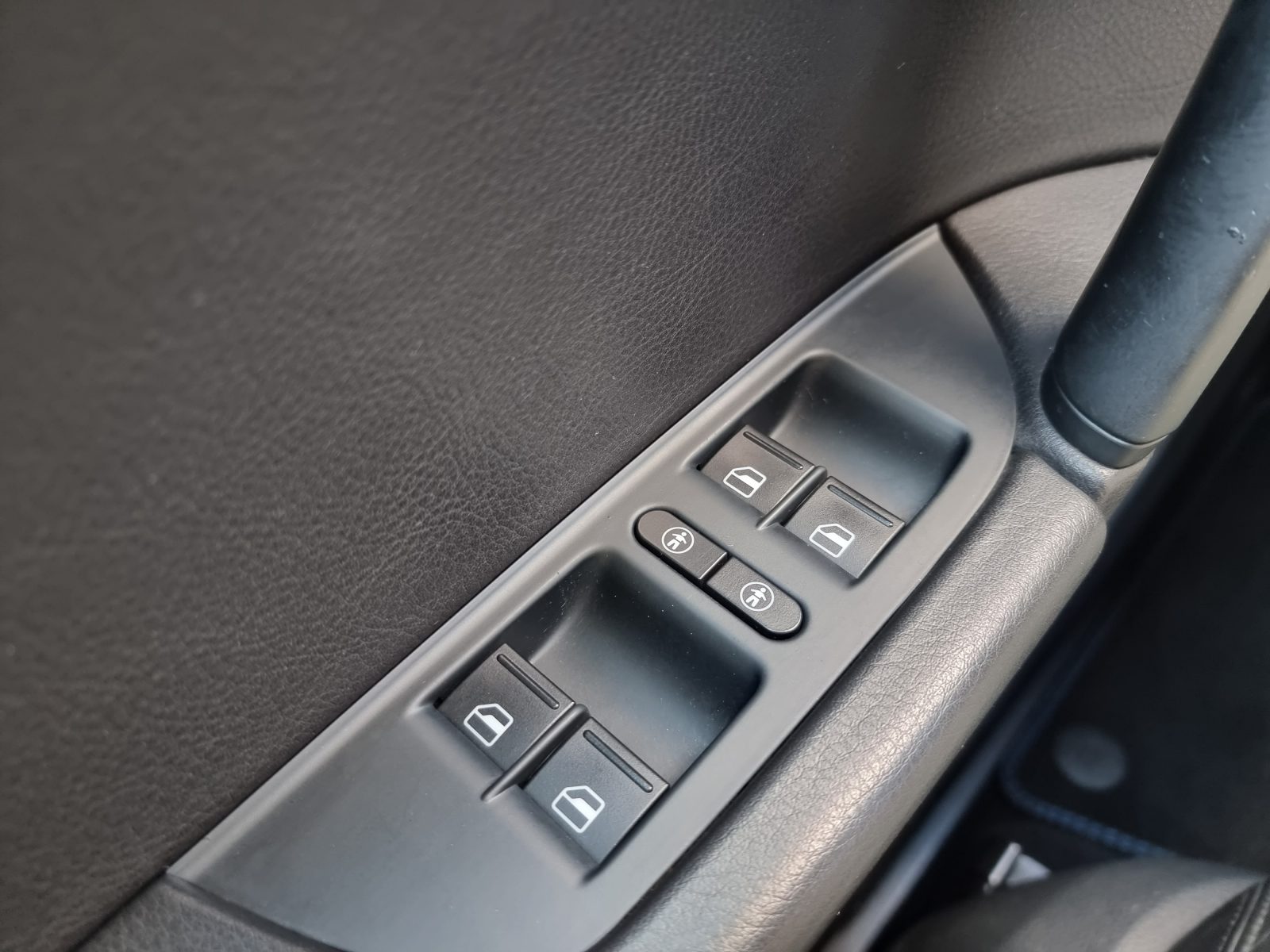 VW TOUAREG, 3.0 TDI, 245 CP, AN 2012, EURO 5    REVIZIE EFECTUATA ( DISTRIBUTIE + ULEI SI FILTRE )       RATE-LIVRARE-GARANTIE