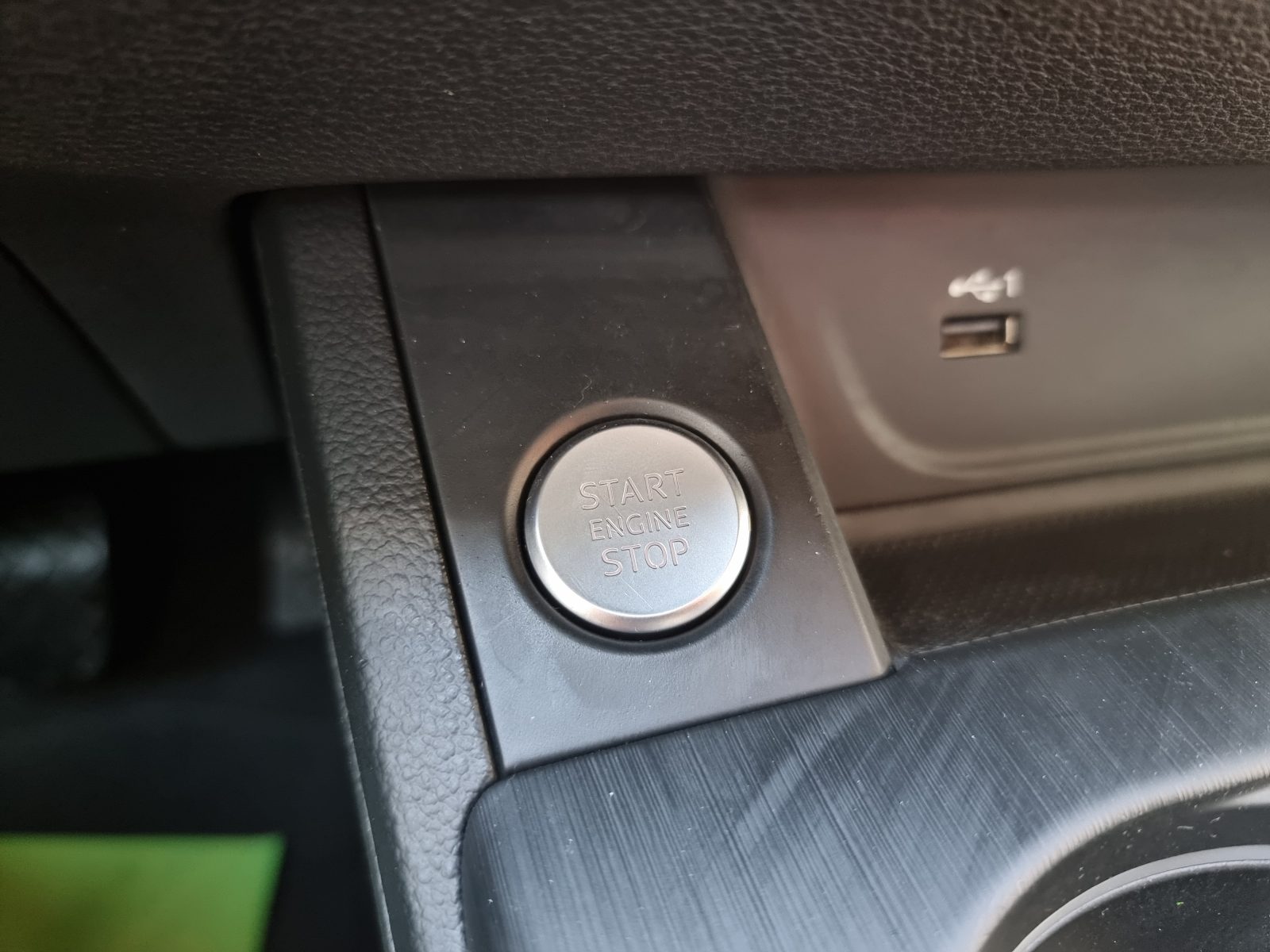 AUDI A4, 2.0 TDI, 150 CP, AN 2018, EURO 6     RATE-LIVRARE-GARANTIE