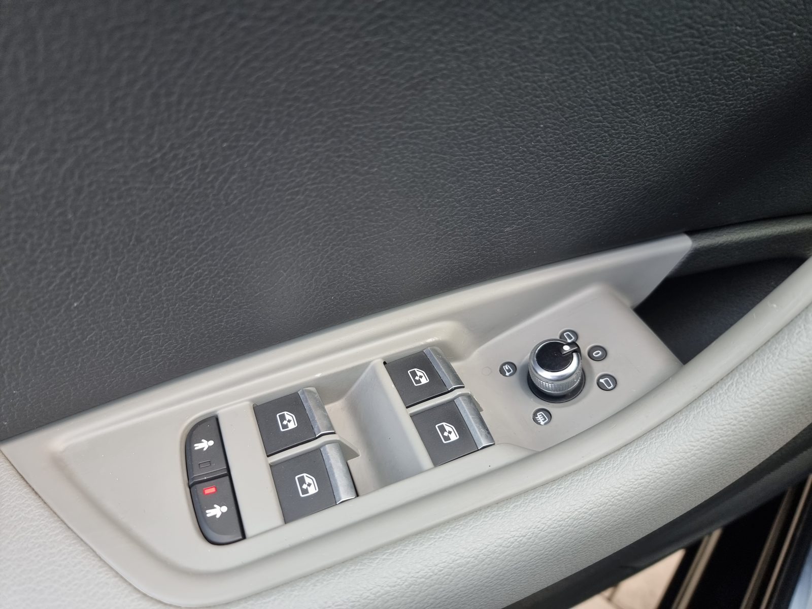 AUDI A4, 2.0 TDI, 150 CP, AN 2018, EURO 6     RATE-LIVRARE-GARANTIE