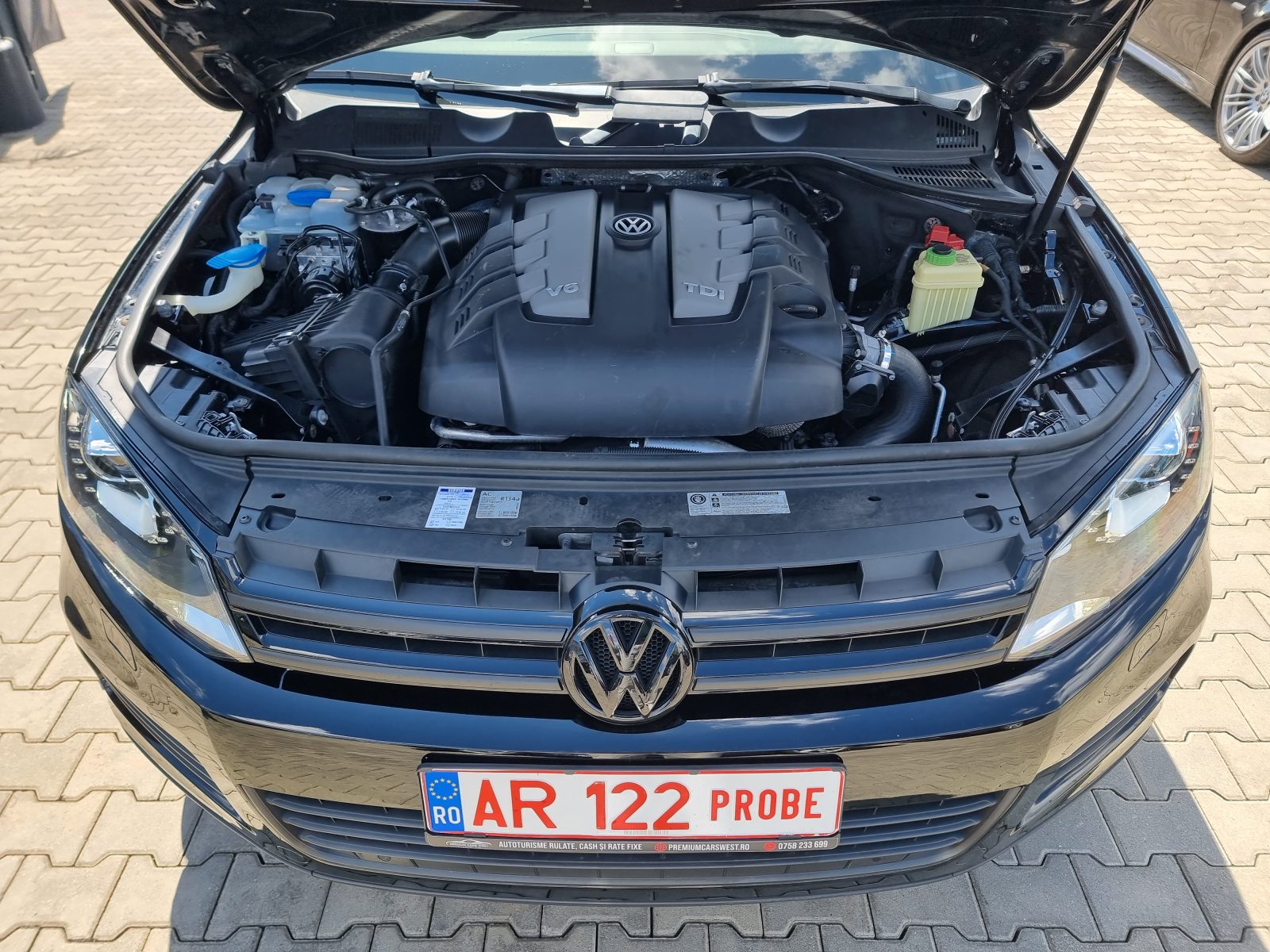 VW TOUAREG, 3.0 TDI, 245 CP, AN 2012, EURO 5    REVIZIE EFECTUATA ( DISTRIBUTIE + ULEI SI FILTRE )       RATE-LIVRARE-GARANTIE