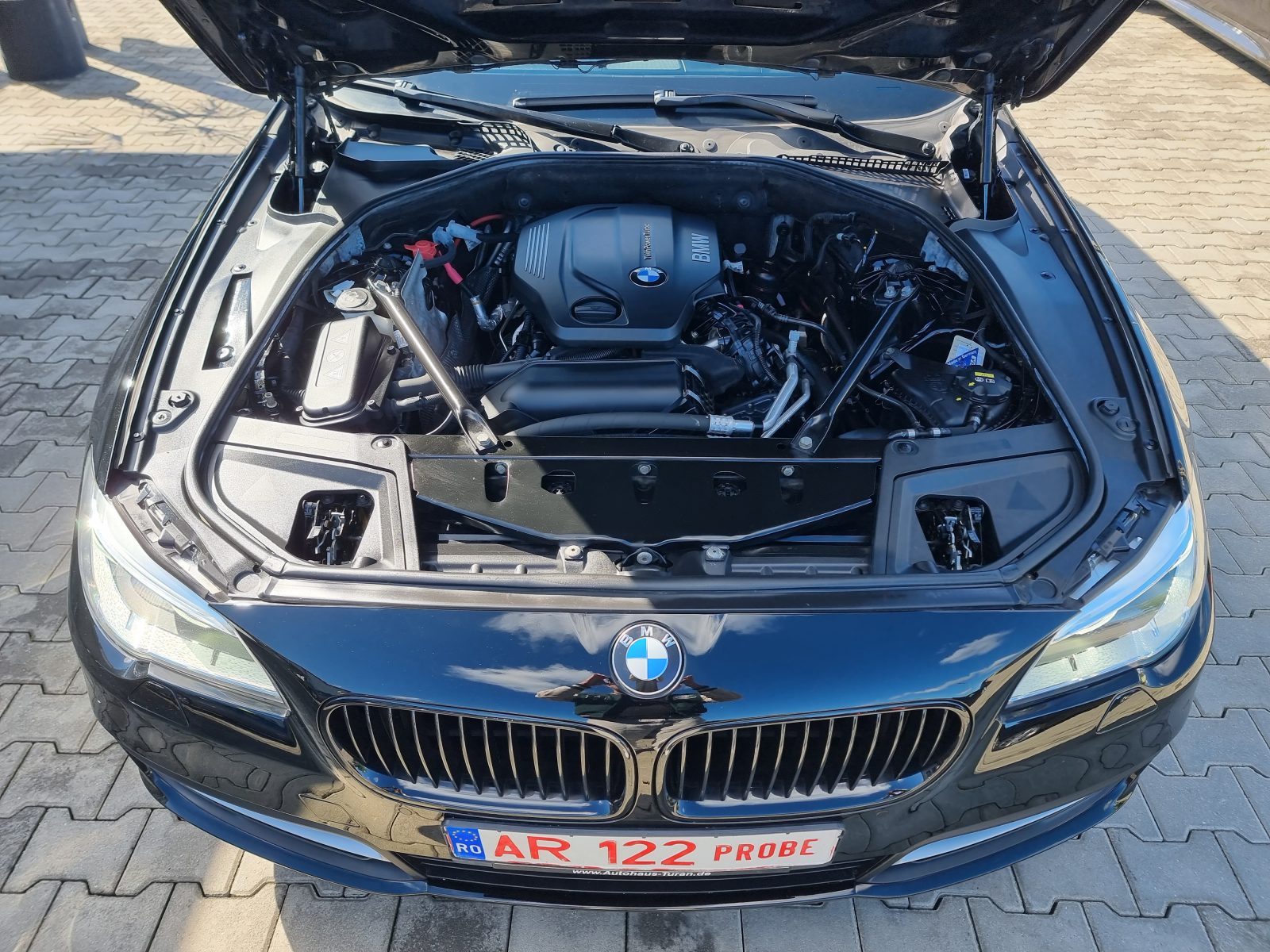 BMW 520D F11 XDRIVE FACELIFT, 2.0 DIESEL, 190 CP, AN 10/2016, EURO 6      RATE-LIVRARE-GARANTIE