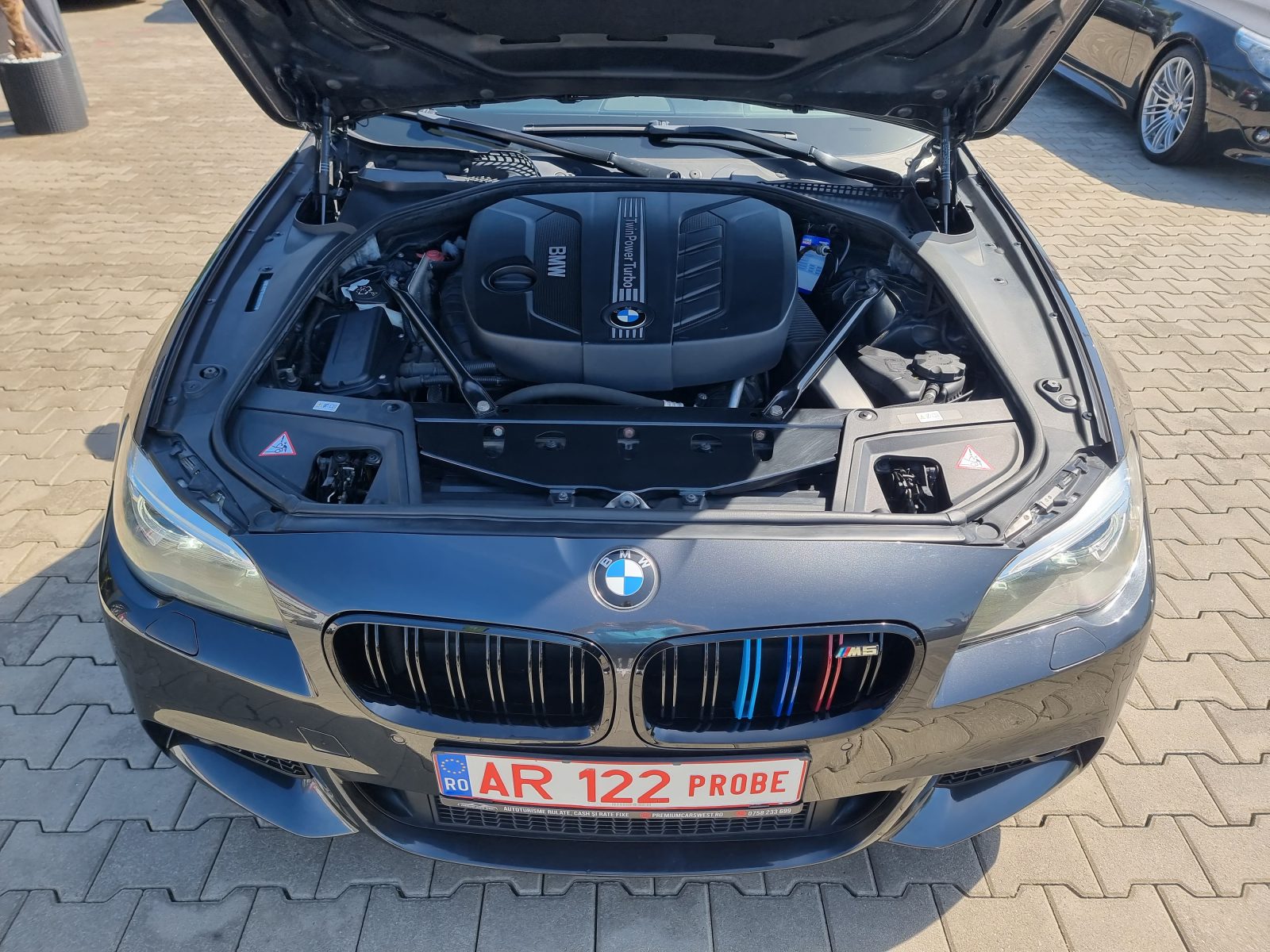 BMW 525D FACELIFT M-PAKET, 2.0 DIESEL, 218 CP, AN 11/2013, EURO 6        RATE-LIVRARE-GARANTIE