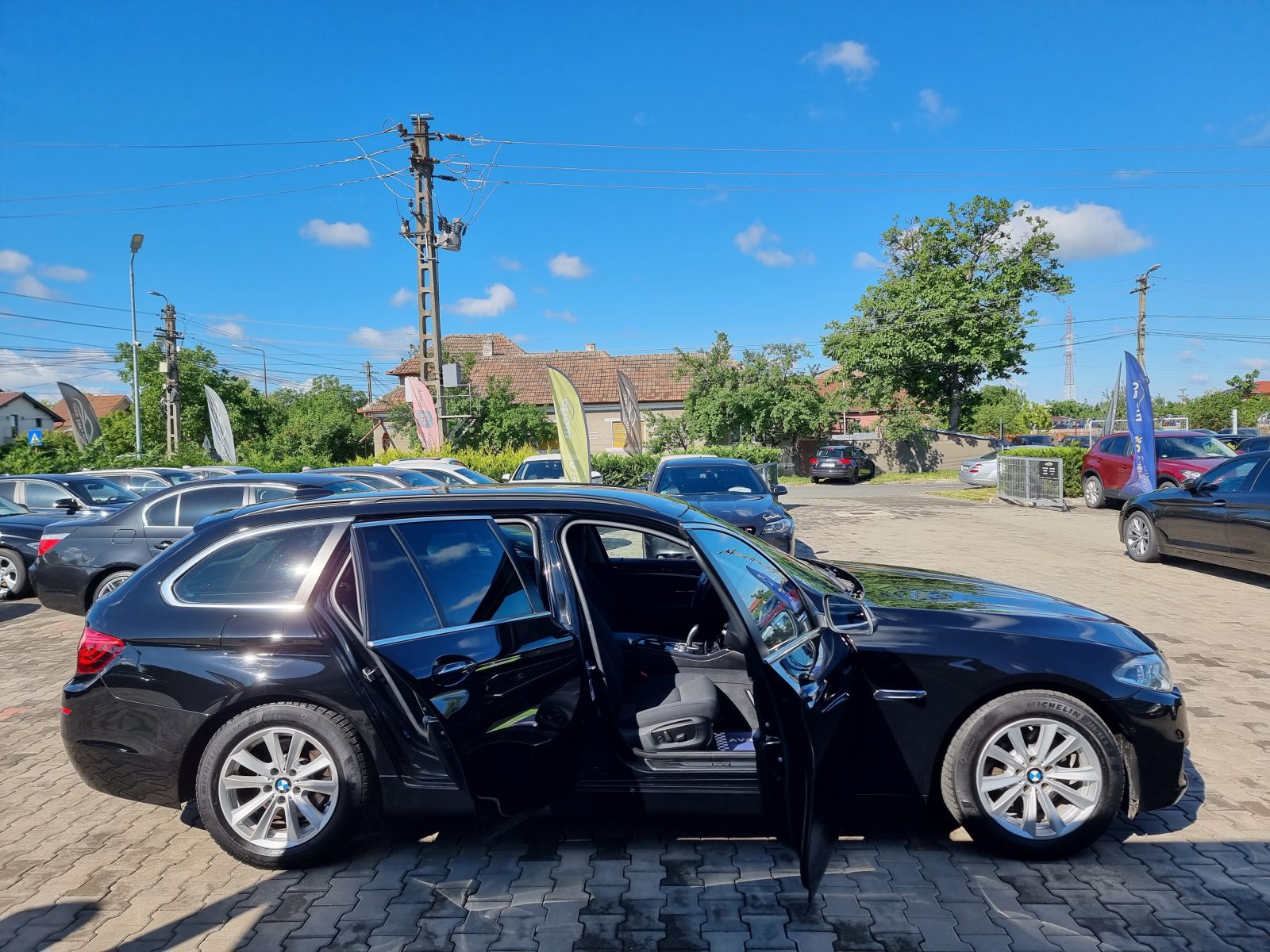 BMW 520D F11 XDRIVE FACELIFT, 2.0 DIESEL, 190 CP, AN 10/2016, EURO 6      RATE-LIVRARE-GARANTIE