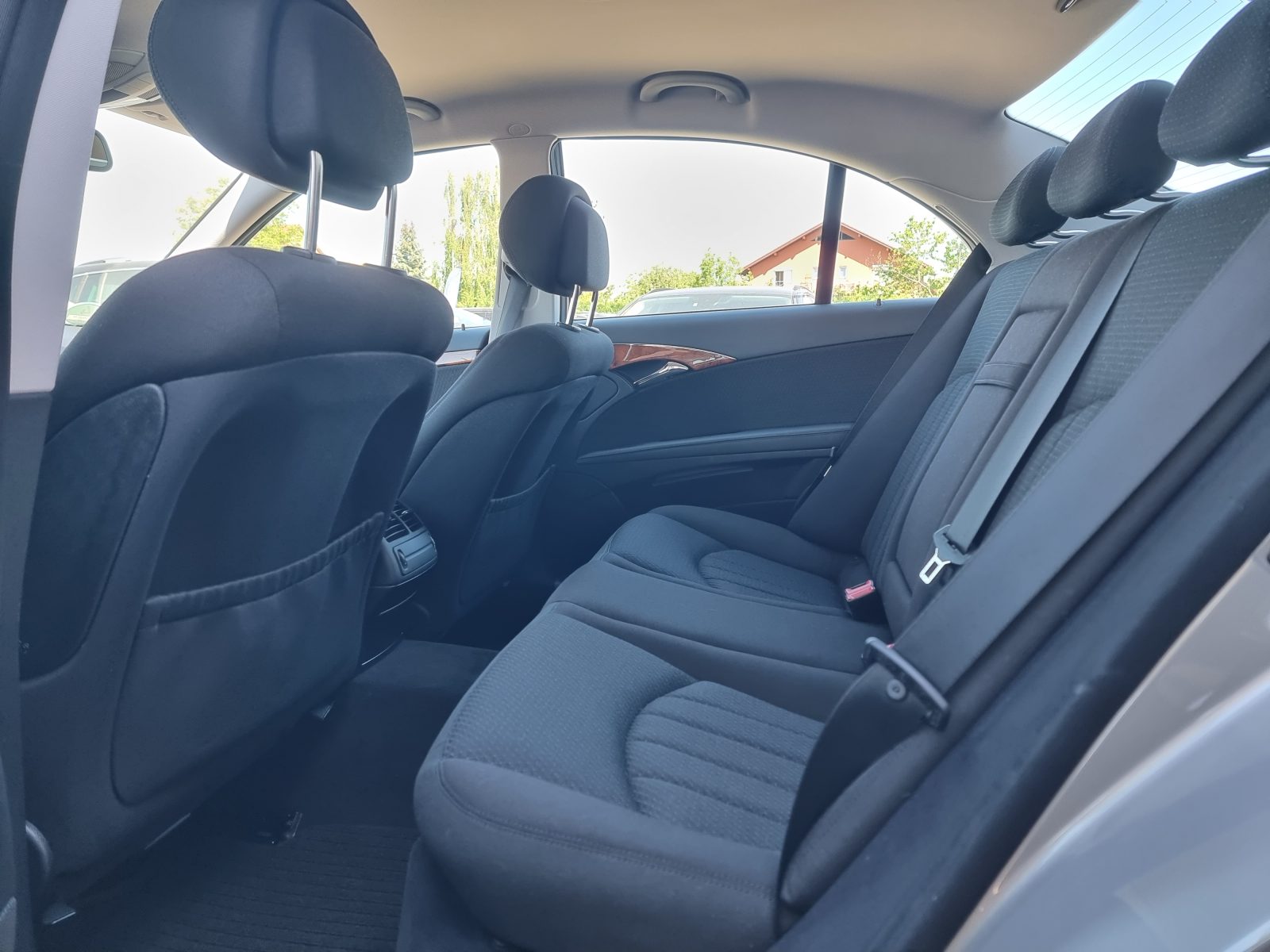 MERCEDES-BENZ E200 KOMPRESSOR, 1.8 BENZINA, 184 CP, AN 2007        RATE-LIVRARE-GARANTIE