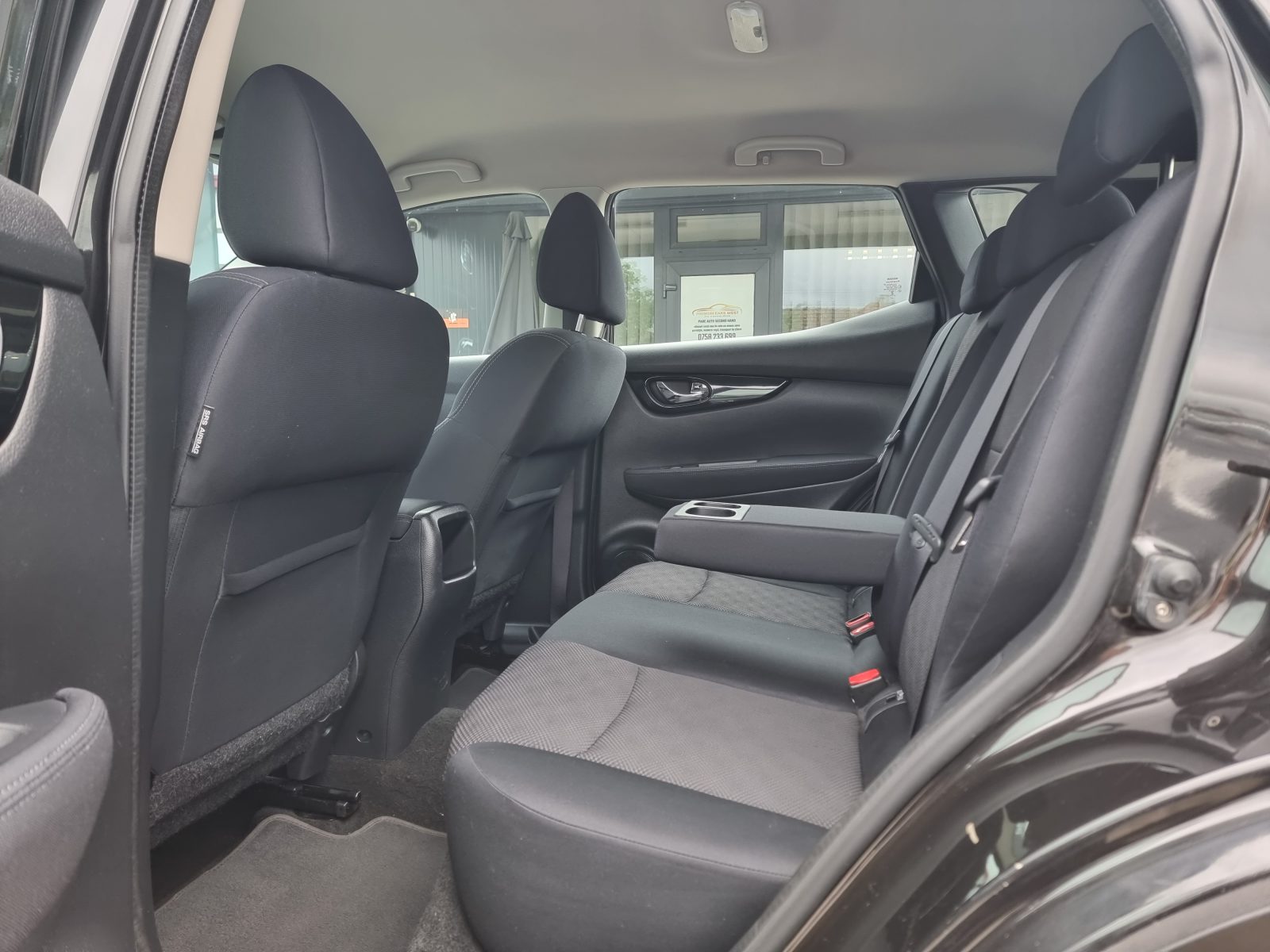 NISSAN QASHQAI ACENTA, 1.2 BENZINA, 115 CP, AN 2014, EURO 5       RATE-LIVRARE-GARANTIE