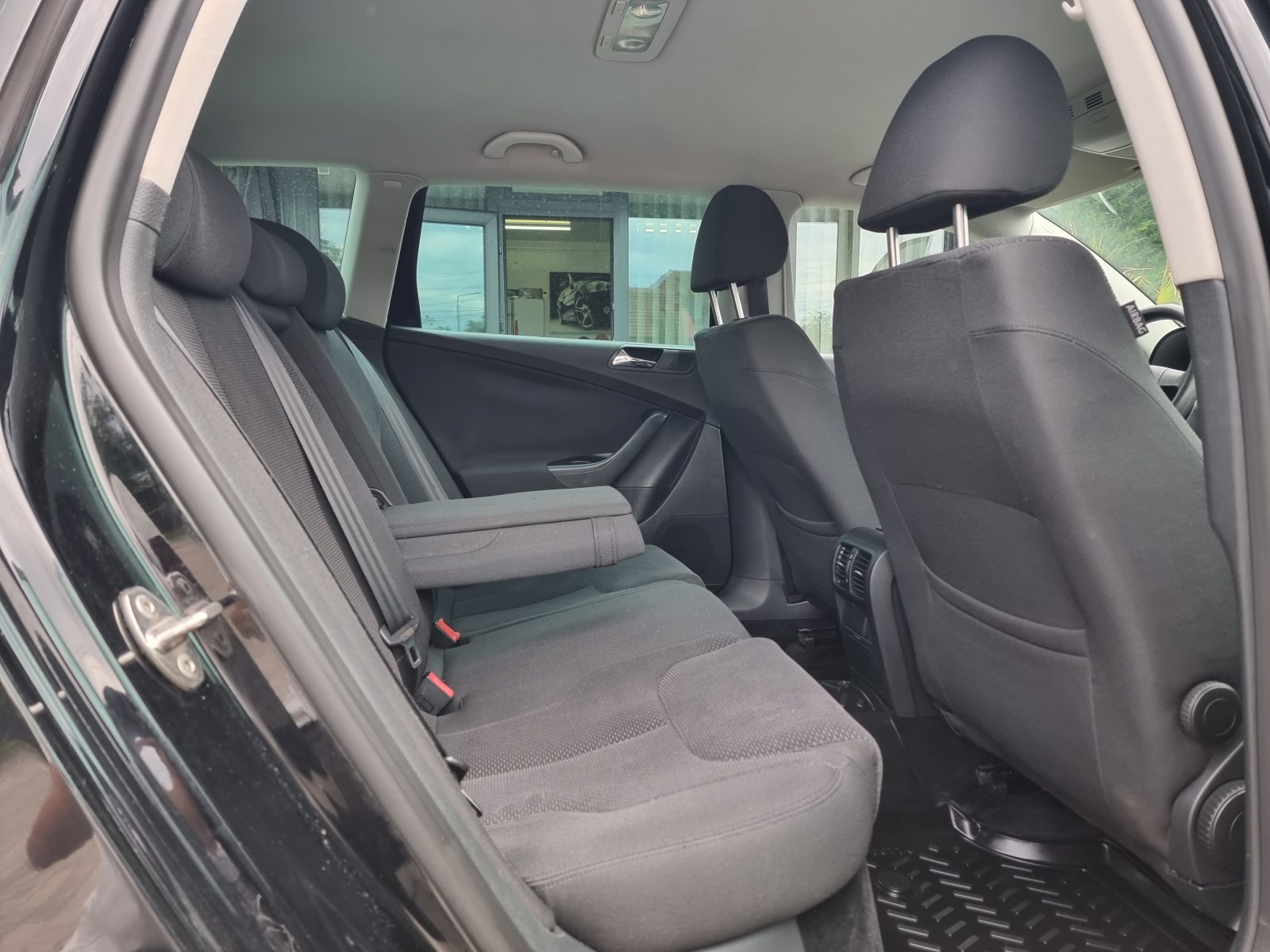 VOLKSWAGEN PASSAT, 1.9 TDI, 105 CP, AN 2008         RATE-LIVRARE-GARANTIE
