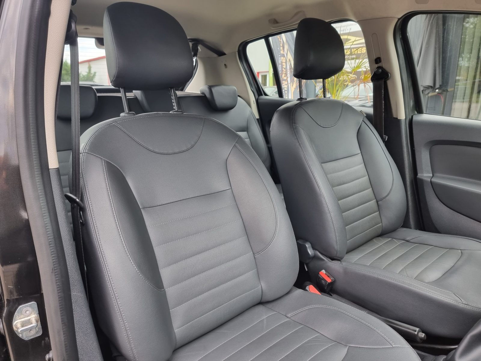 DACIA SANDERO STEPWAY, 1.5 DIESEL, 90 CP, AN 2014, EURO 5     RATE-LIVRARE-GARANTIE