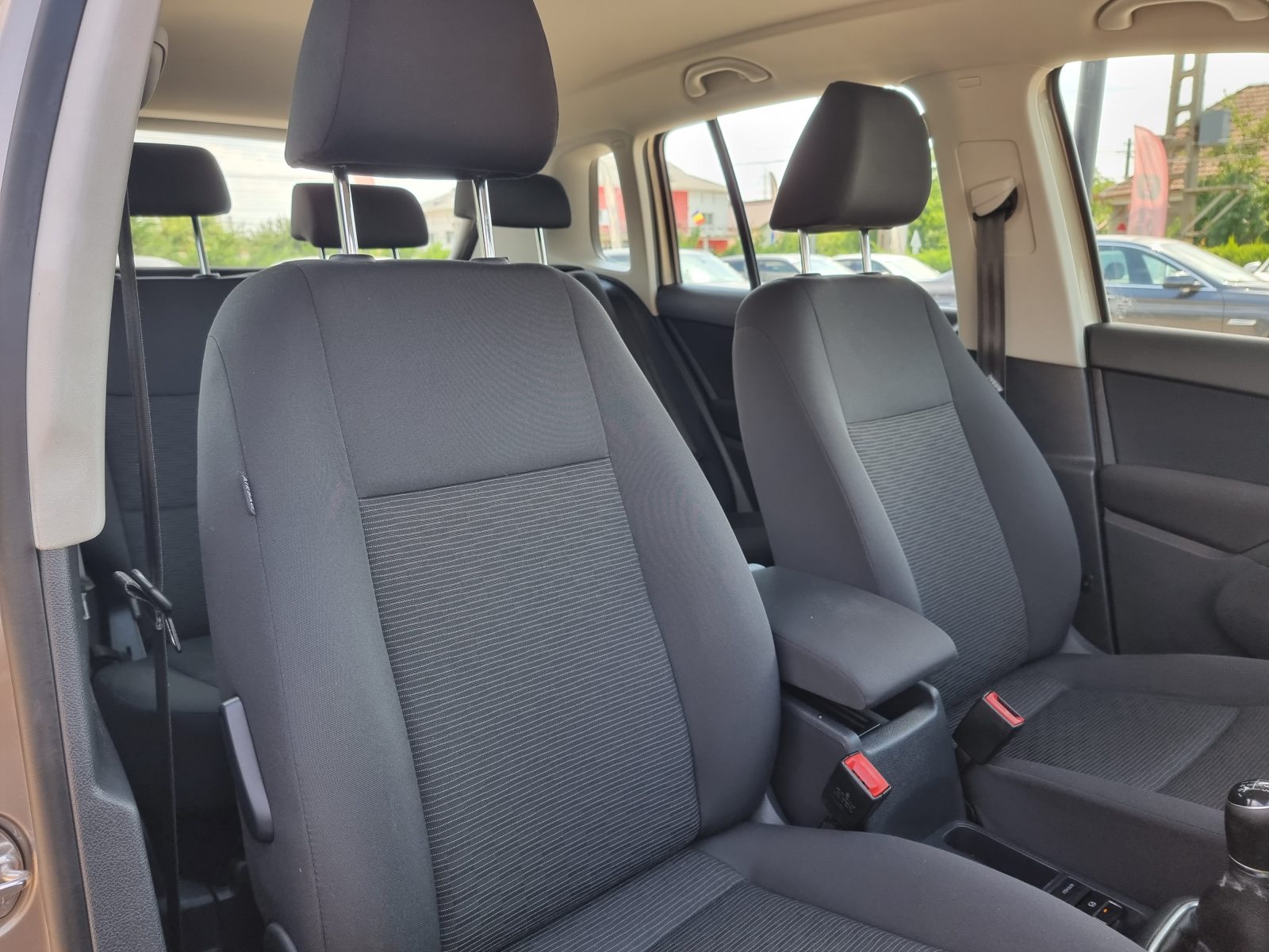 VOLKSWAGEN TIGUAN 4X4, 2.0 TDI, 140 CP, AN 2013, EURO 5       RATE-LIVRARE-GARANTIE