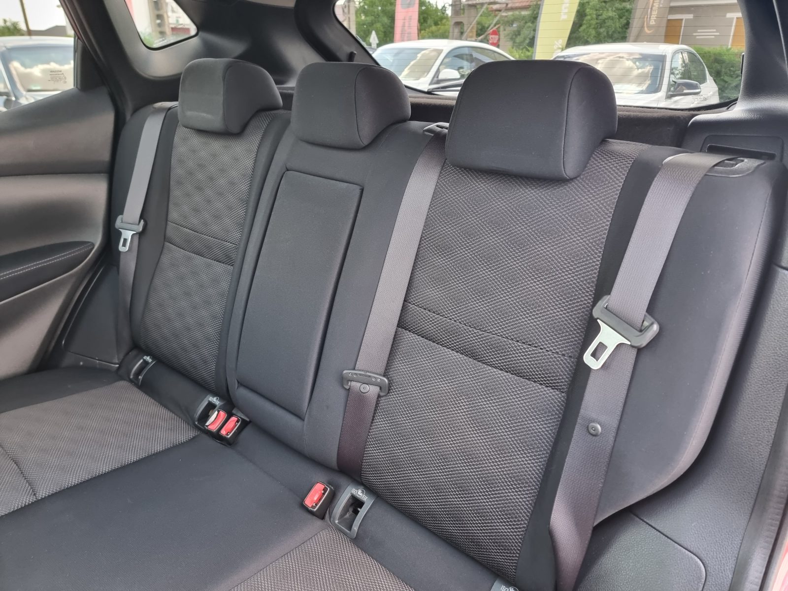 NISSAN QASHQAI, 1.5 DIESEL, 110 CP, AN 2014, EURO 5         RATE-LIVRARE-GARANTIE
