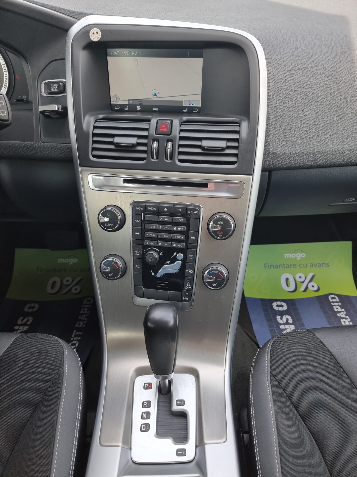 VOLVO XC60 4X4, 2.4 DIESEL, 163 CP, AN 2011, EURO 5      RATE-LIVRARE-GARANTIE