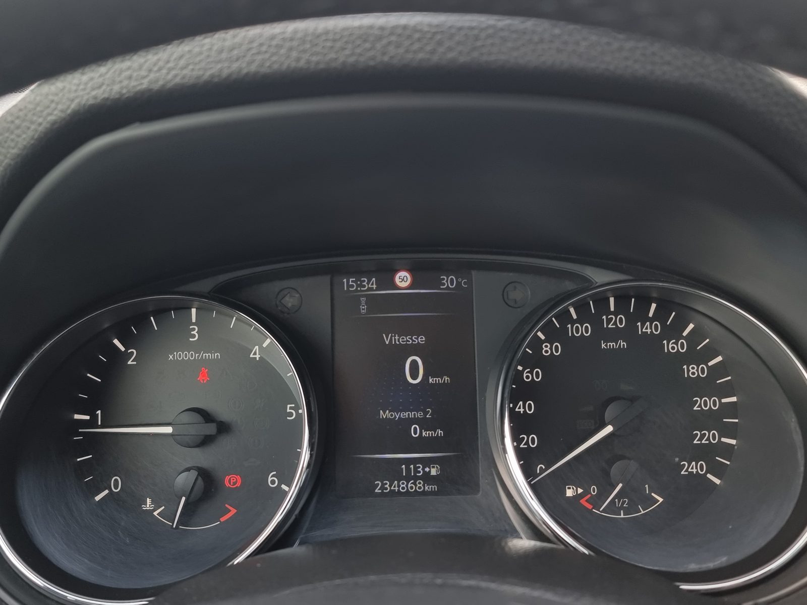 NISSAN QASHQAI, 1.5 DIESEL, 110 CP, AN 2014, EURO 5         RATE-LIVRARE-GARANTIE