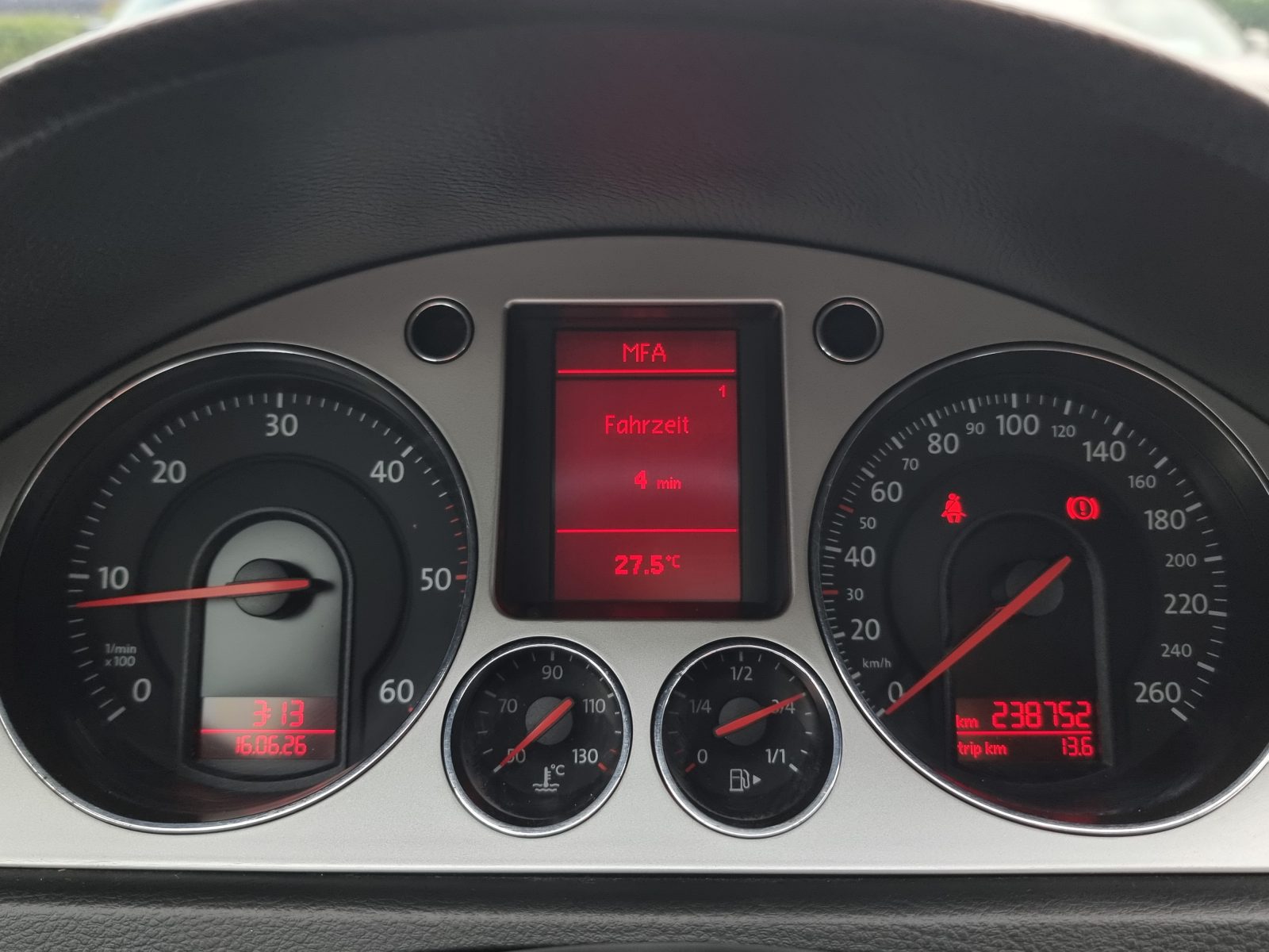 VOLKSWAGEN PASSAT, 1.9 TDI, 105 CP, AN 2008         RATE-LIVRARE-GARANTIE