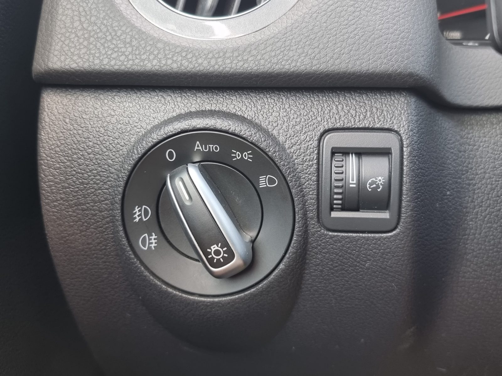 VOLKSWAGEN TIGUAN, 1.4 TSI, 122 CP, AN 2012, EURO 5     DISTRIBUTIE SCHIMBATA       RATE-LIVRARE-GARANTIE