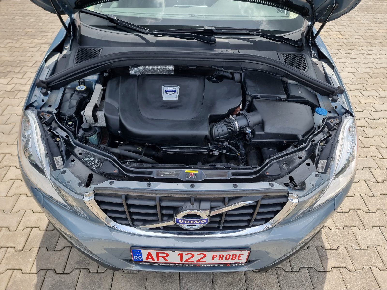 VOLVO XC60 4X4, 2.4 DIESEL, 163 CP, AN 2011, EURO 5      RATE-LIVRARE-GARANTIE