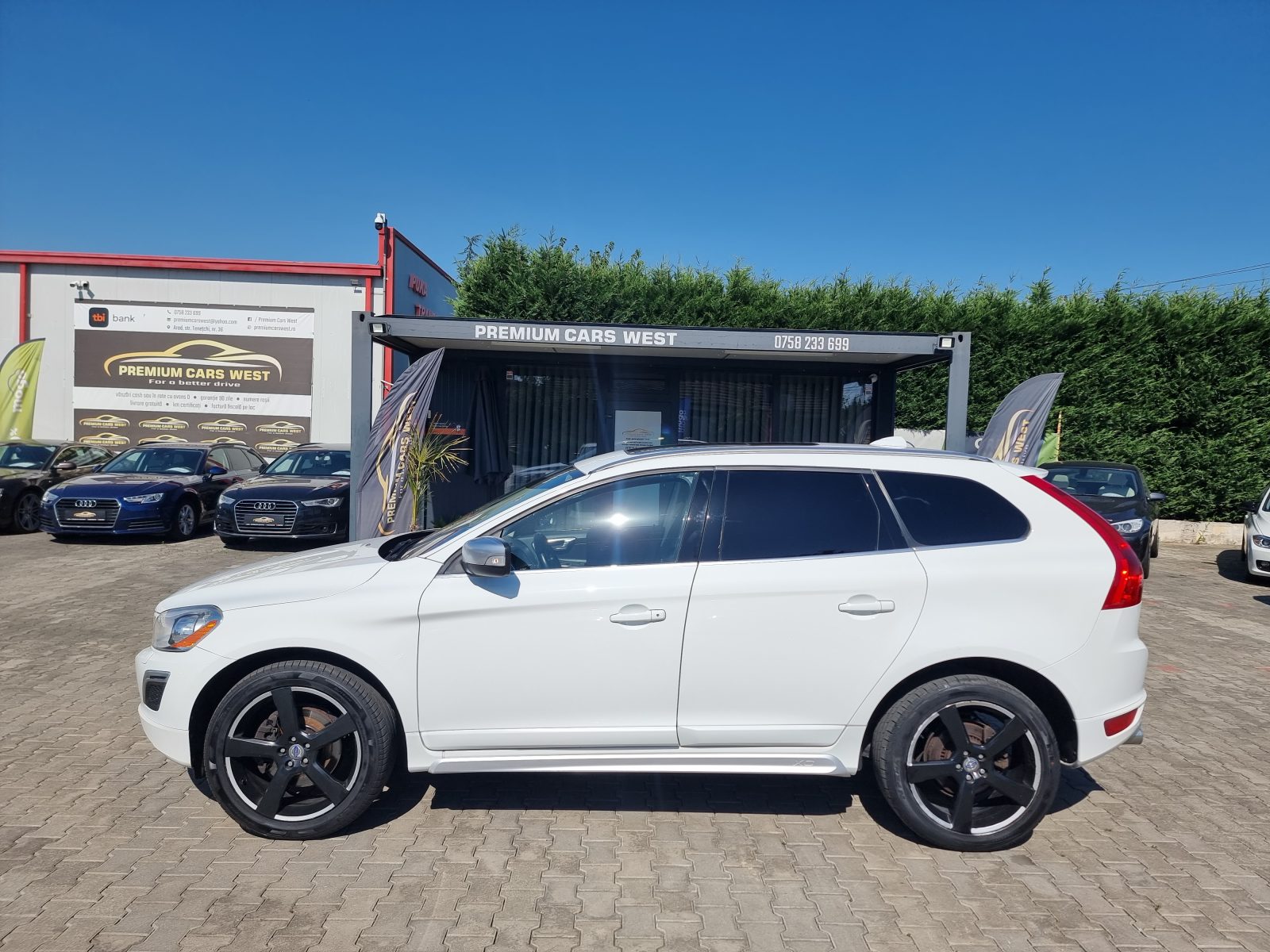 VOLVO XC60 4X4 R-DESIGN, 2.4 DIESEL, 215 CP, AN 2012, EURO 5       RATE-LIVRARE-GARANTIE
