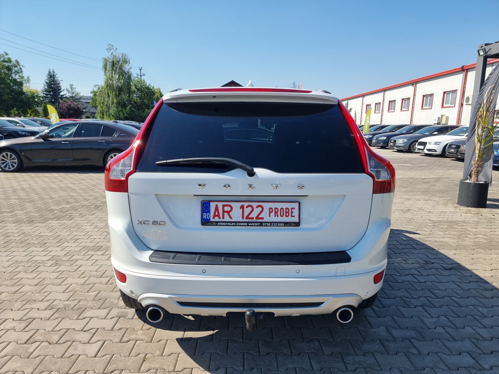 VOLVO XC60 4X4 R-DESIGN, 2.4 DIESEL, 215 CP, AN 2012, EURO 5       RATE-LIVRARE-GARANTIE