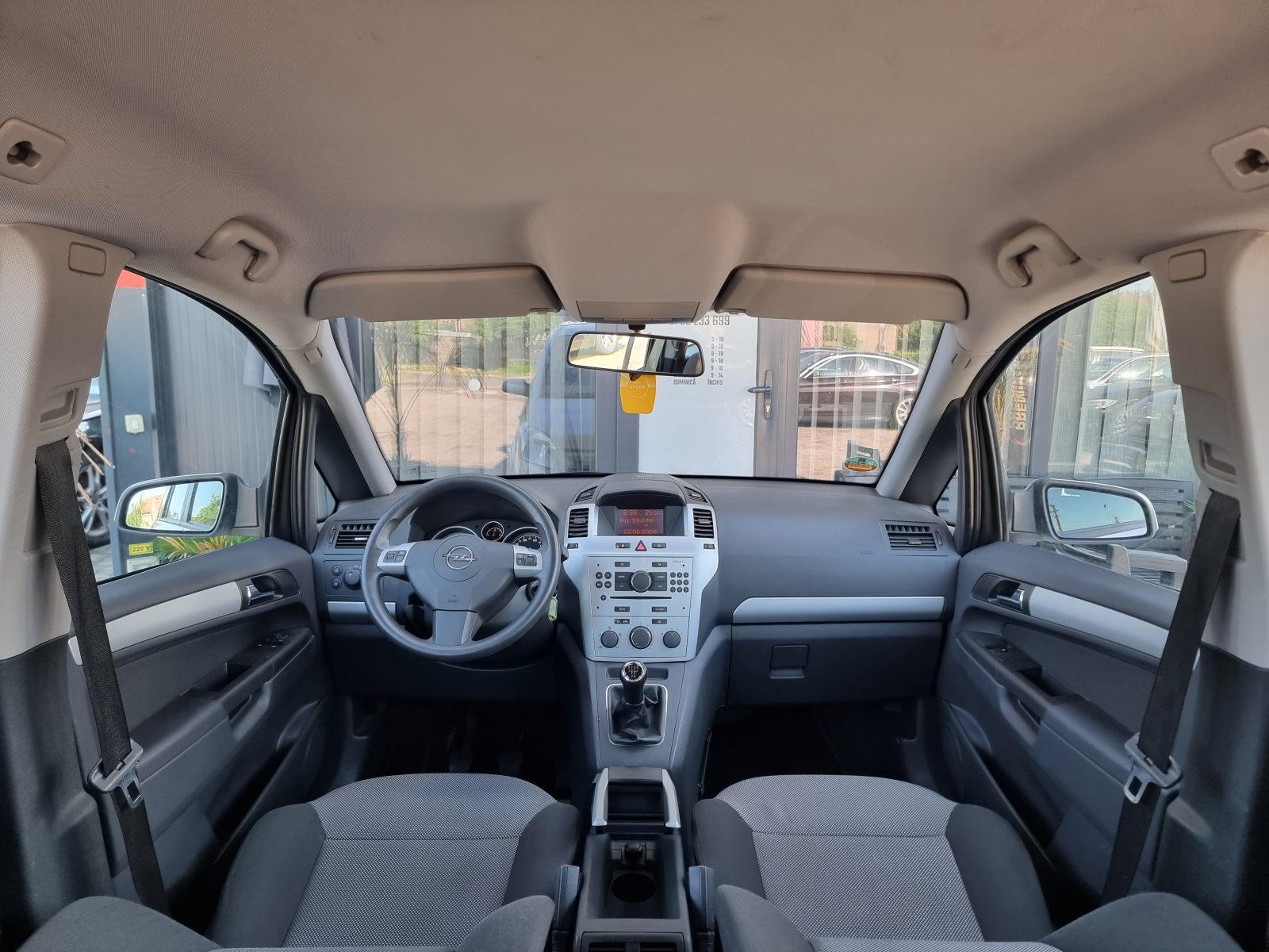 OPEL ZAFIRA 7 LOCURI, 1.6 BENZINA + GAZ , 94 CP, AN 2009            RATE-LIVRARE-GARANTIE
