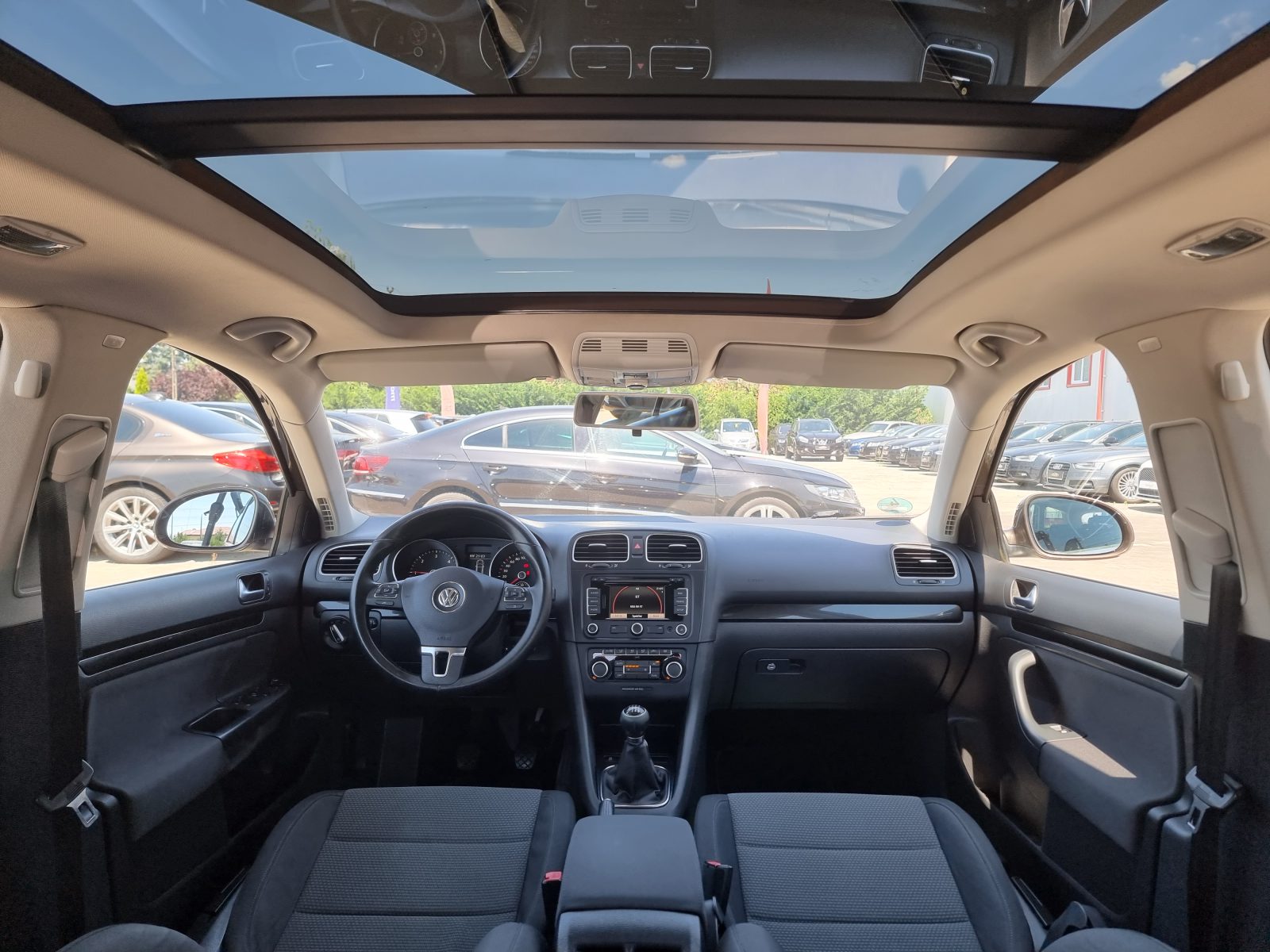 VOLKSWAGEN GOLF VI, 2.0 TDI, 140 CP, AN 2011, EURO 5         RATE-LIVRARE-GARANTIE